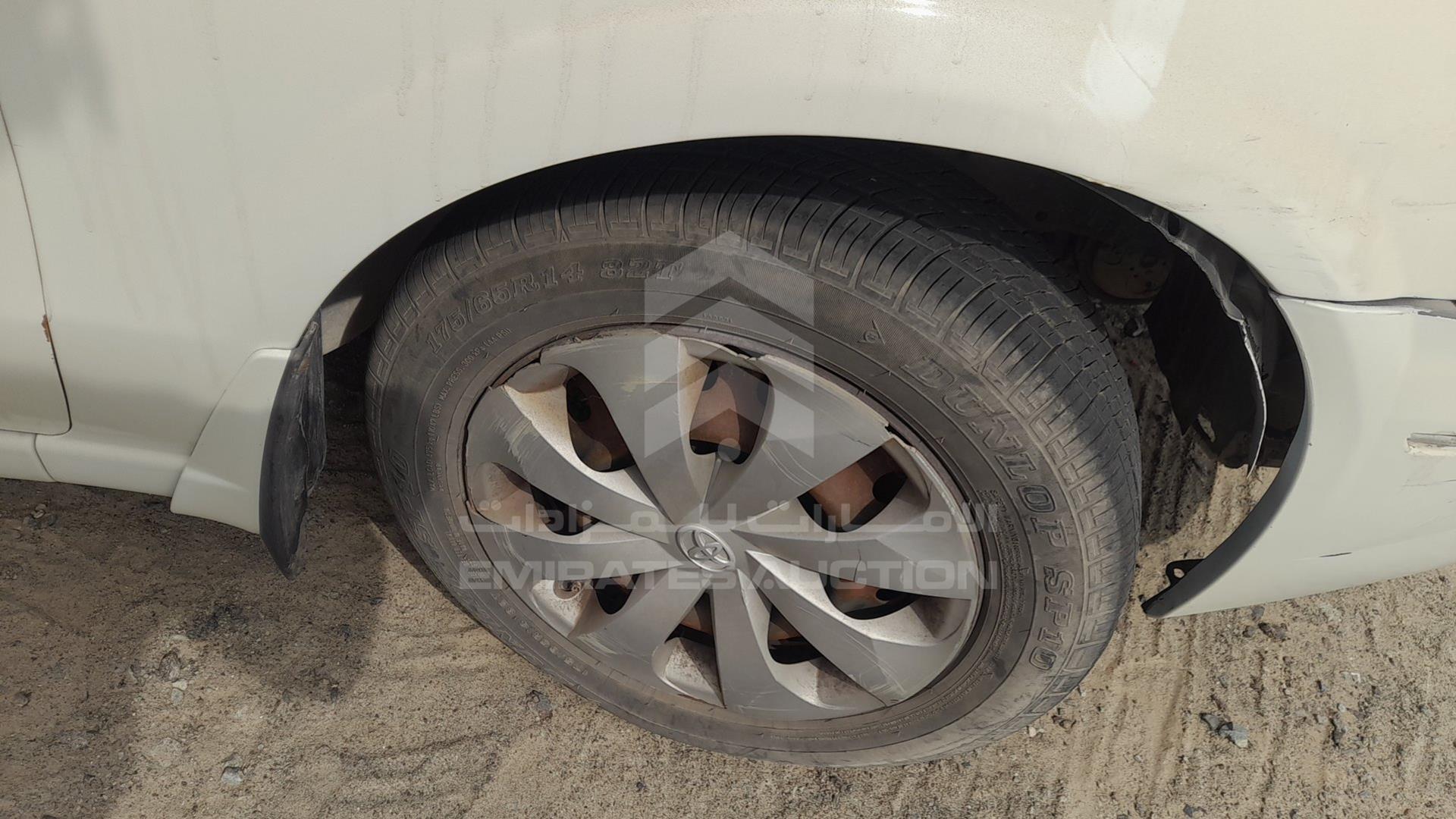 2004 NISSAN SUNNY VIN: JN1FN61C44W062322