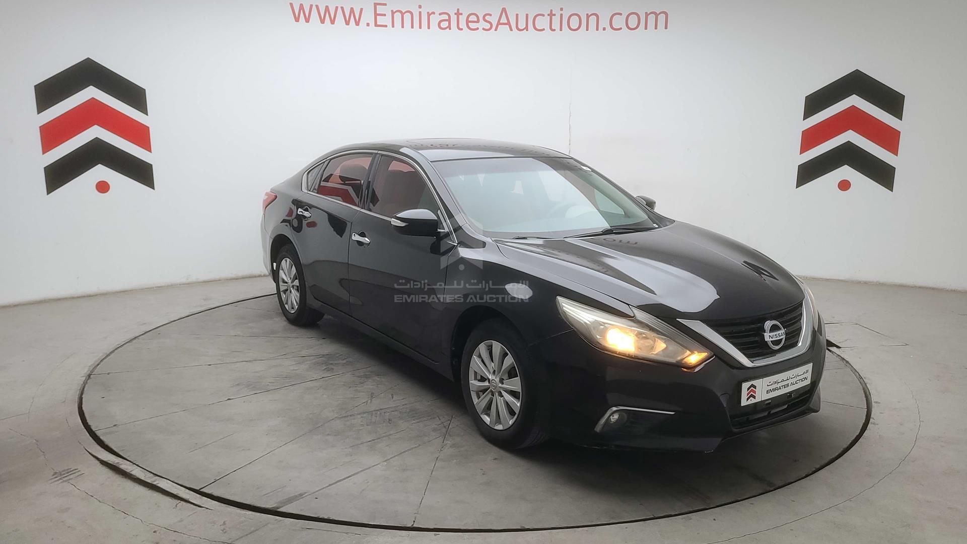 2017 NISSAN TEANA VIN: LGBF5AE07HR312584