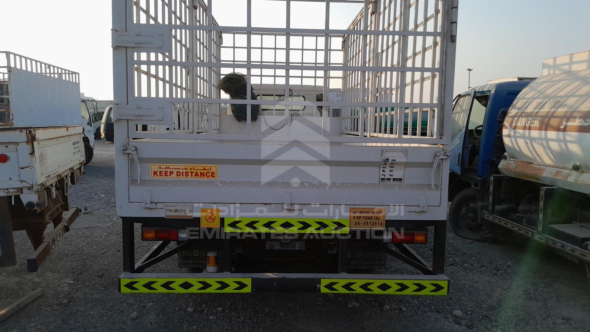 2023 MITSUBISHI CANTER VIN: JL6BDG6AXPK011938