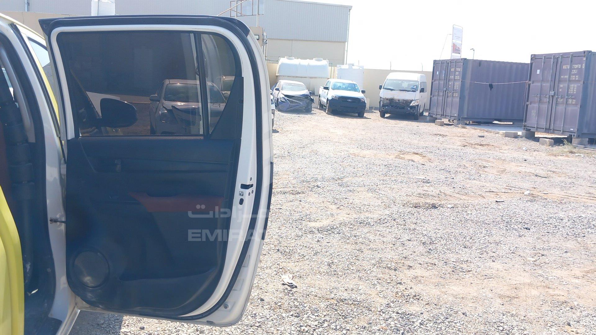 2023 TOYOTA HILUX VIN: MR0DB9CDXP5002142
