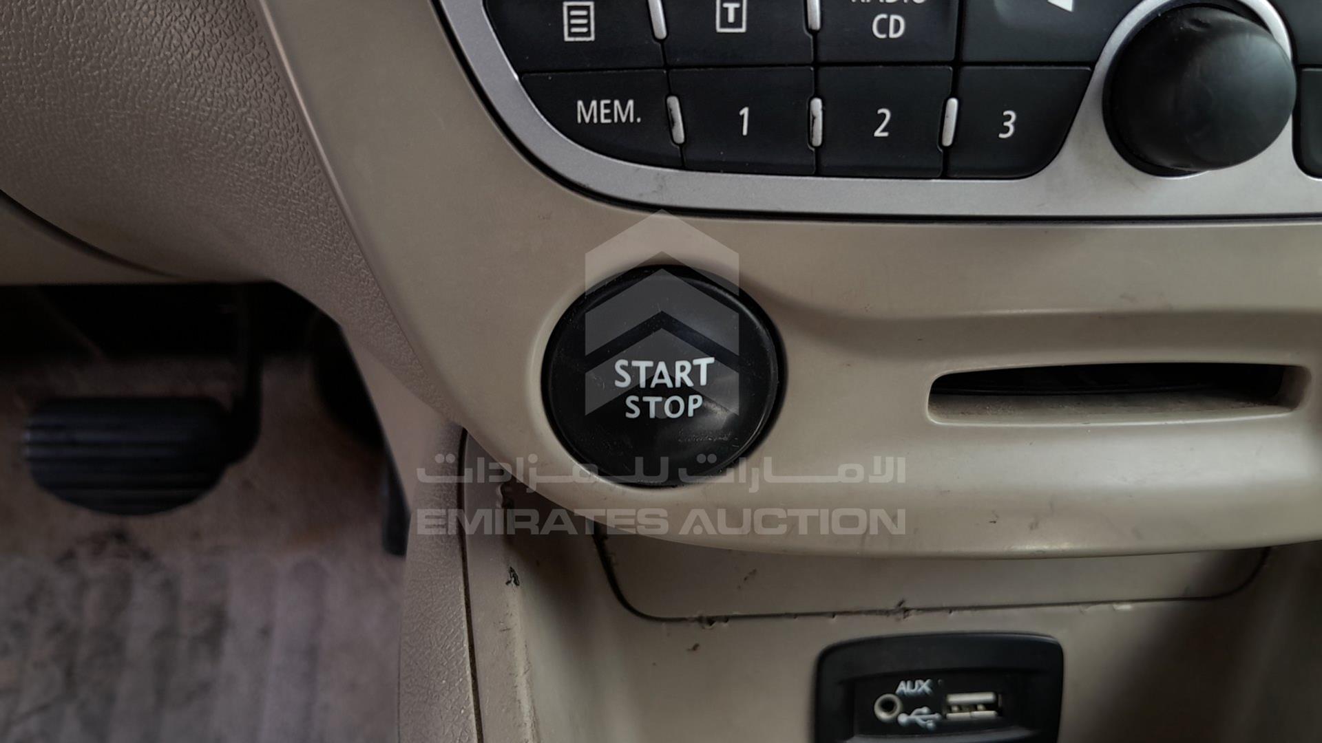 2013 RENAULT FLUENCE VIN: VF1LZLDT1DC264436