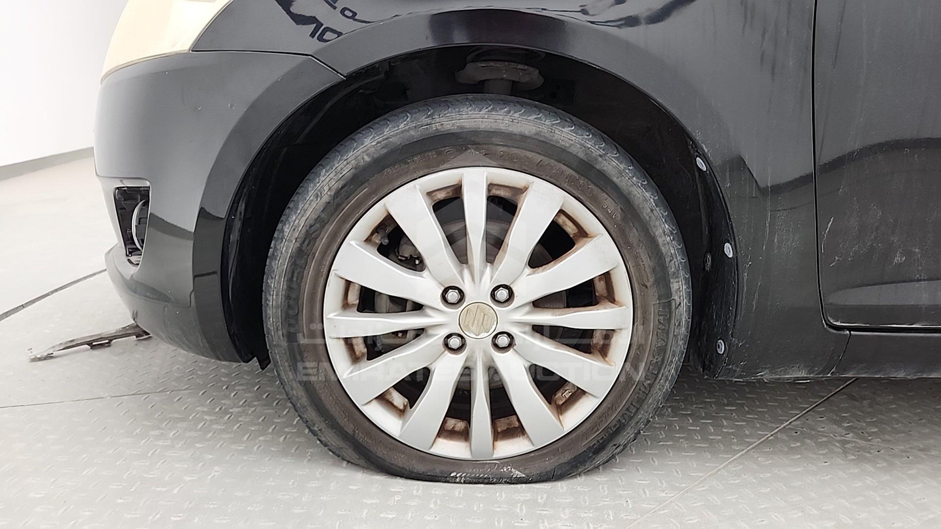 2013 SUZUKI SWIFT VIN: JS2ZC8B26D6100611
