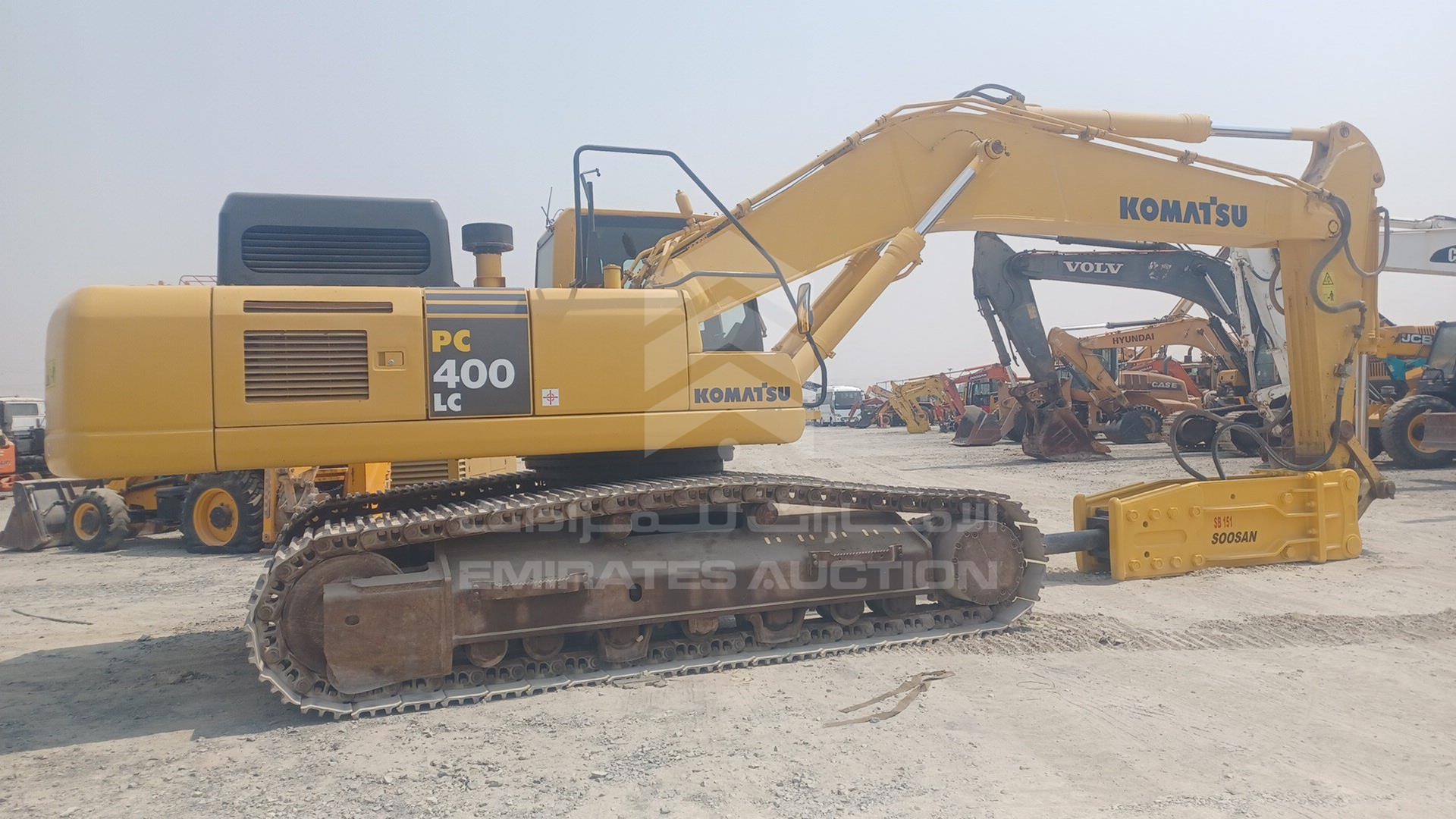 2012 KOMATSU PC400-8 VIN: KMTPC192T02071036