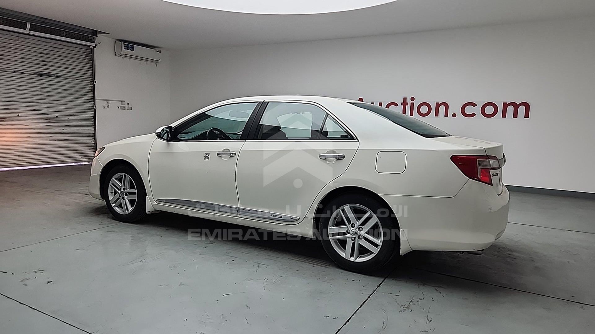 2015 TOYOTA CAMRY VIN: 6T1BF9FK5FX558608