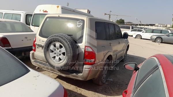 JMYLRV73W7J703458 Mitsubishi Pajero
