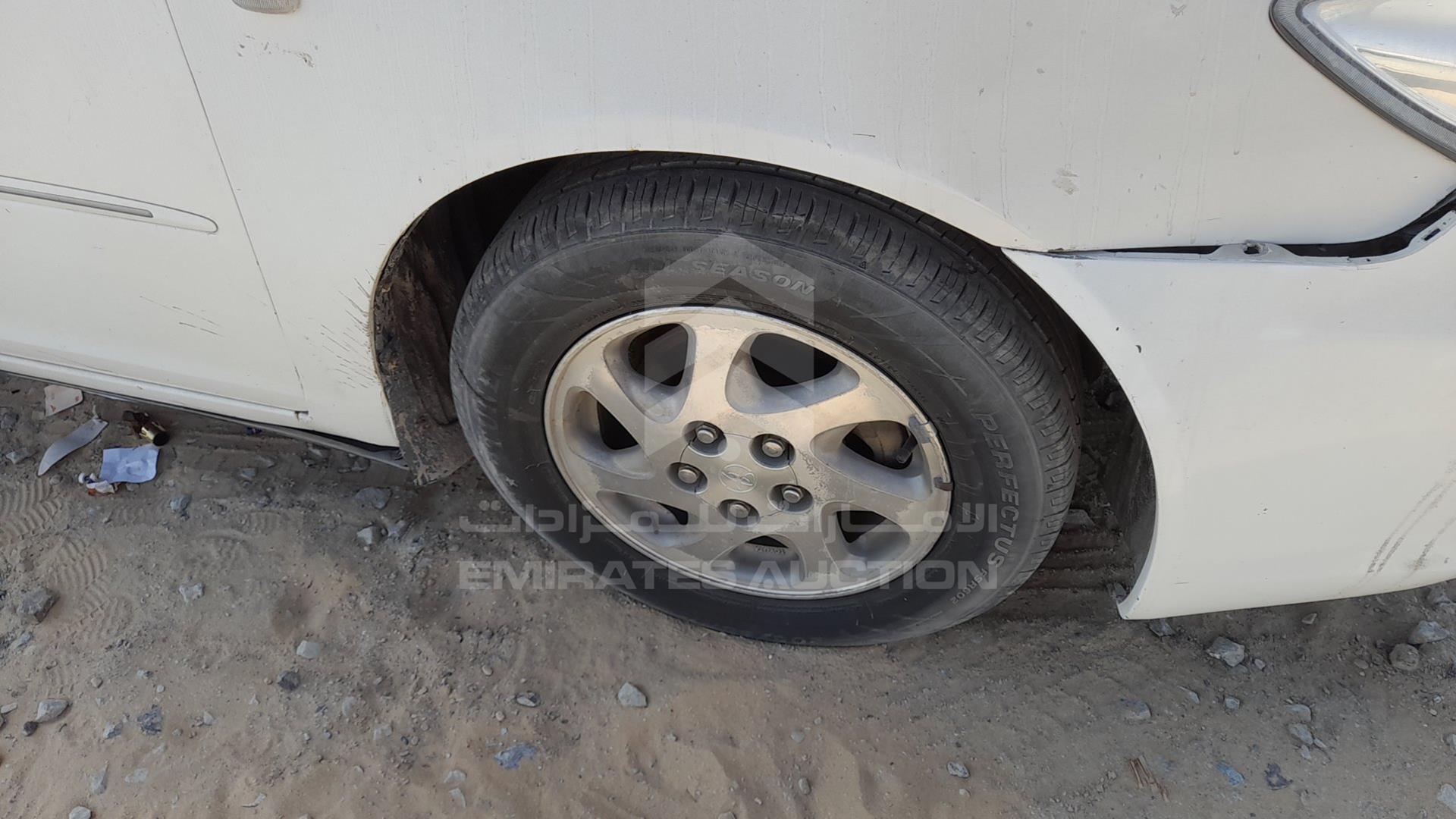 2004 TOYOTA CAMRY VIN: 6T1BE32K04X454997