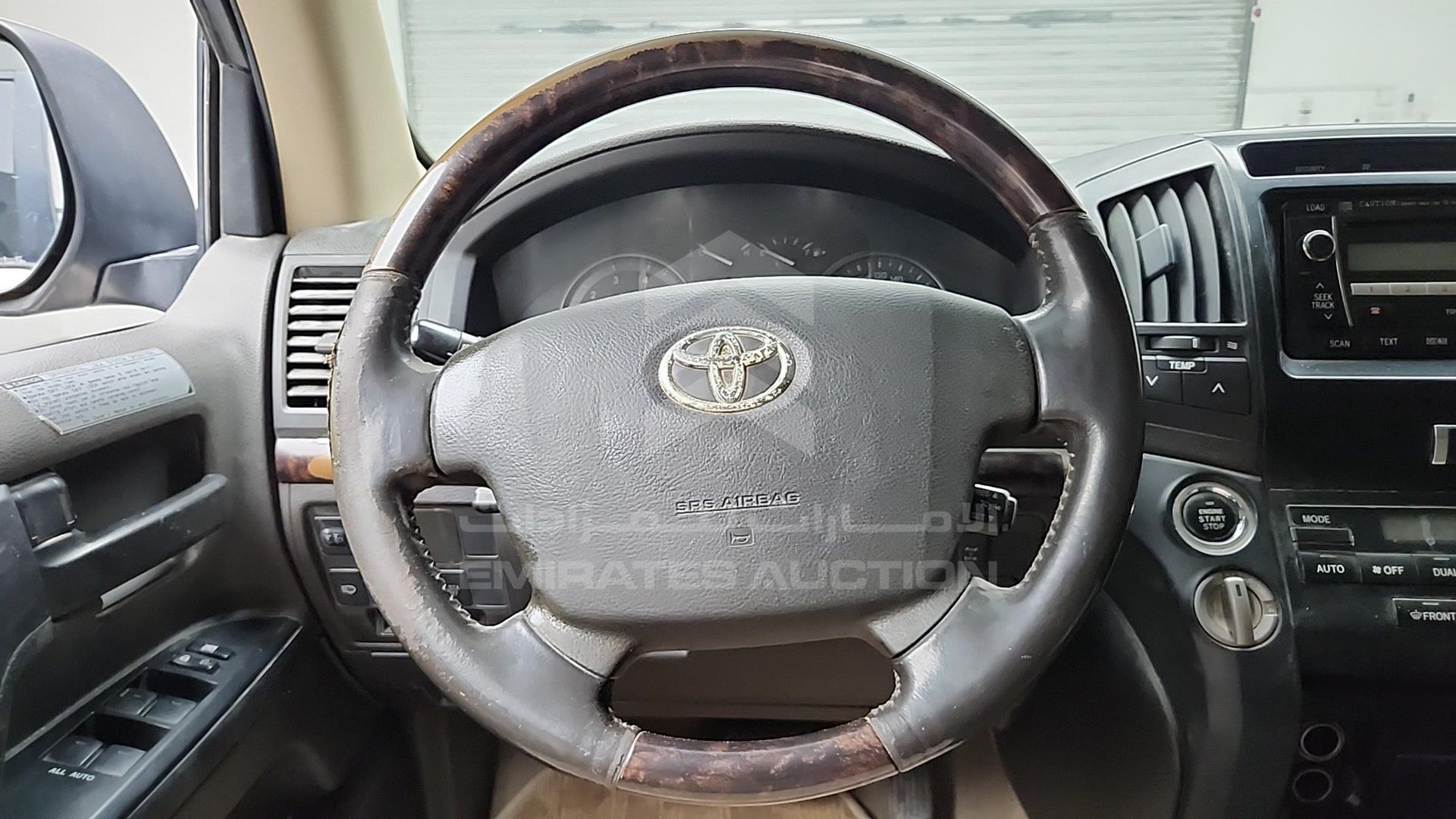 2010 TOYOTA LAND CRUISER VIN: JTMHT09J2A5049159