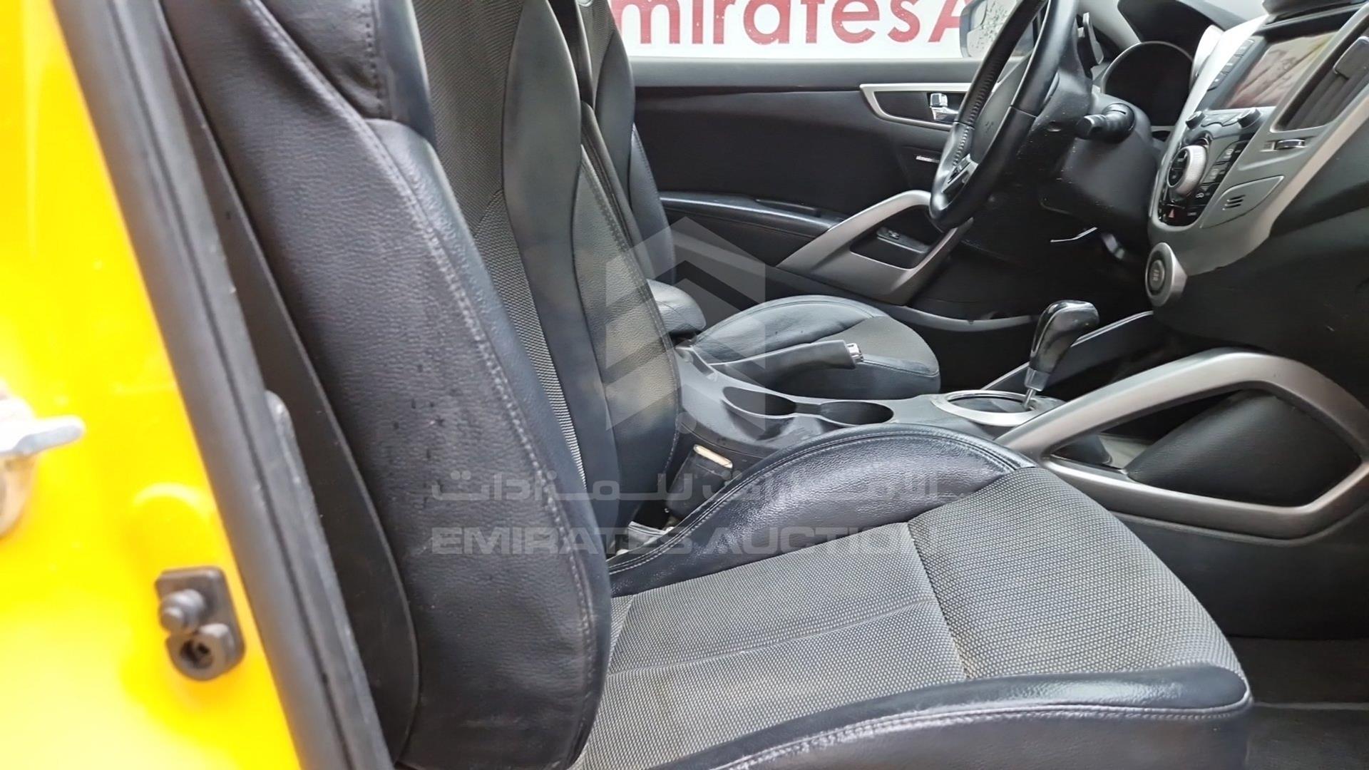 2015 HYUNDAI VELOSTER VIN: KMHTC6AD5FU232499