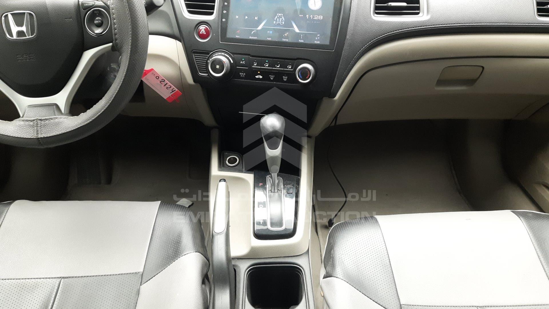 2015 HONDA CIVIC VIN: 19XFB2620FE902124