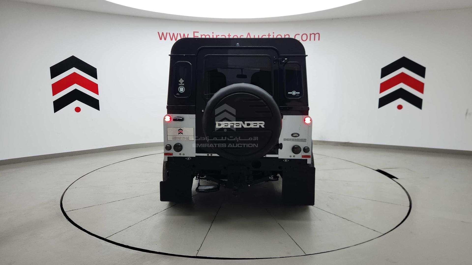 2010 LAND ROVER DEFENDER VIN: SALLDVBS8AA794793