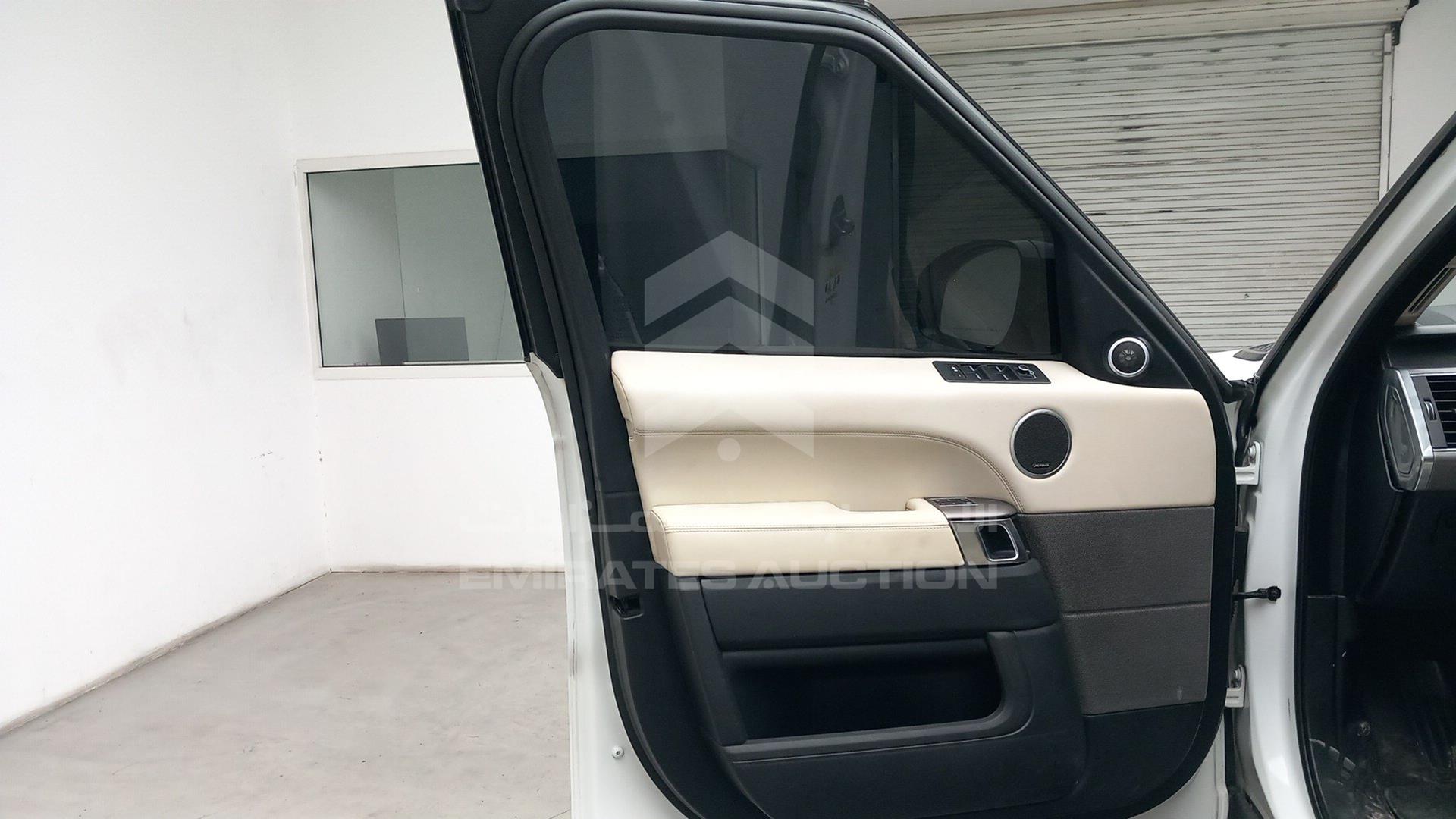 2014 RANGE ROVER SPORT VIN: SALWA2VF3EA300996