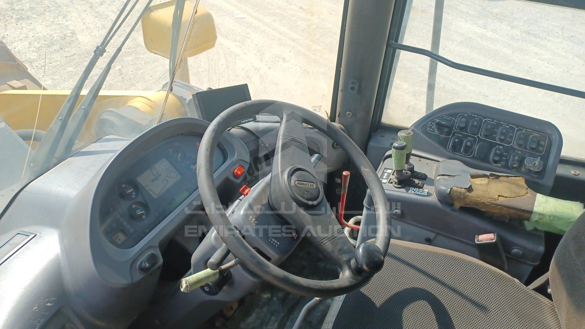 2014 KOMATSU WA500 VIN: WA09655391