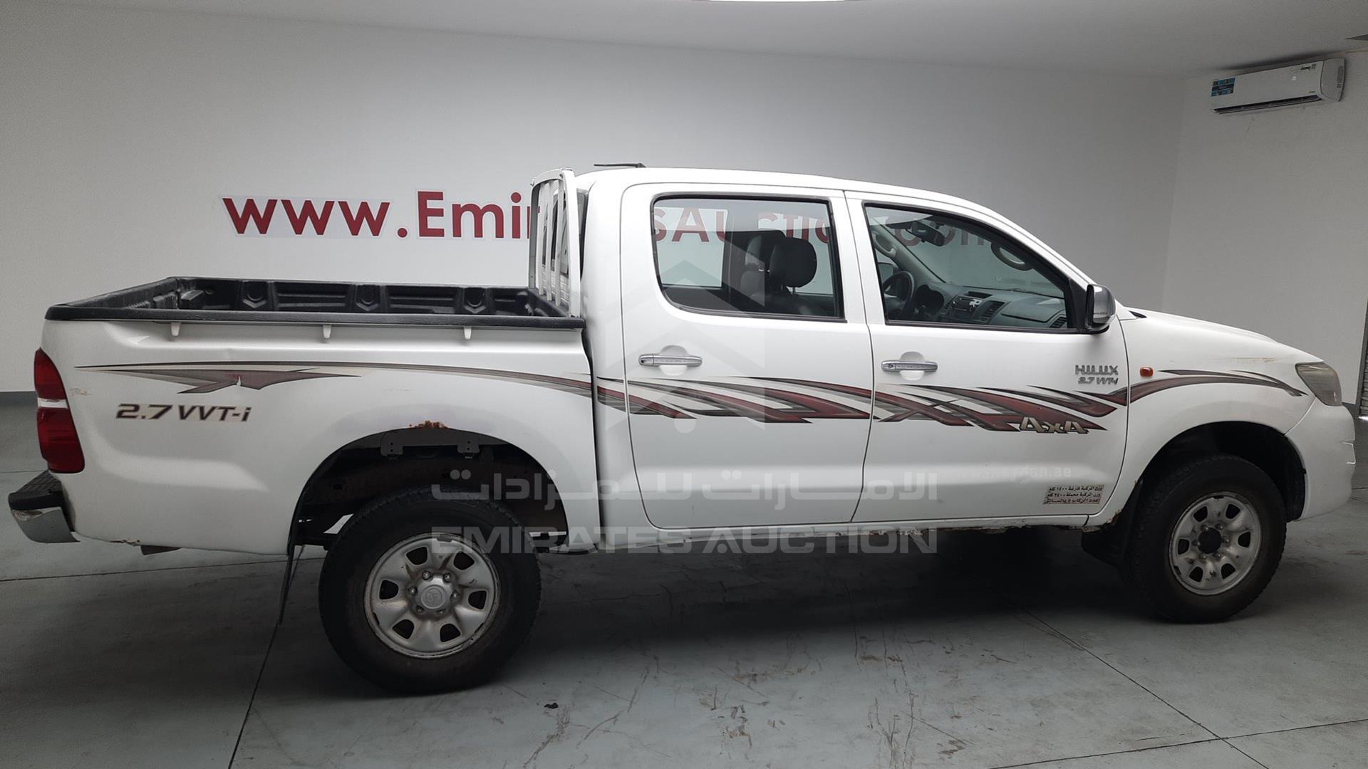 2014 TOYOTA HILUX VIN: MR0FX22G3E1392356