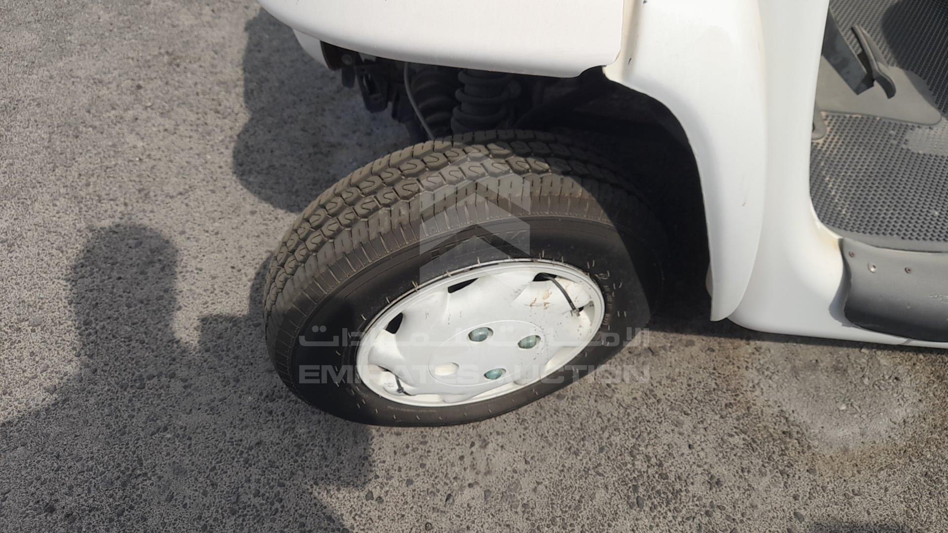 0 ELECTRIC VEHICLE --- VIN: 52CG6AGA2E0004957