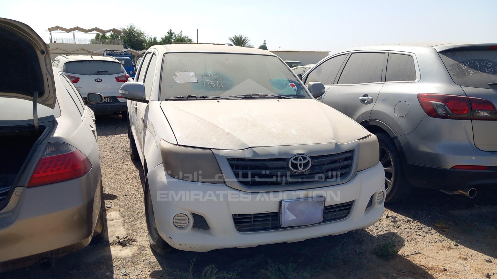2015 TOYOTA HILUX VIN: MR0EW12G9F3032359