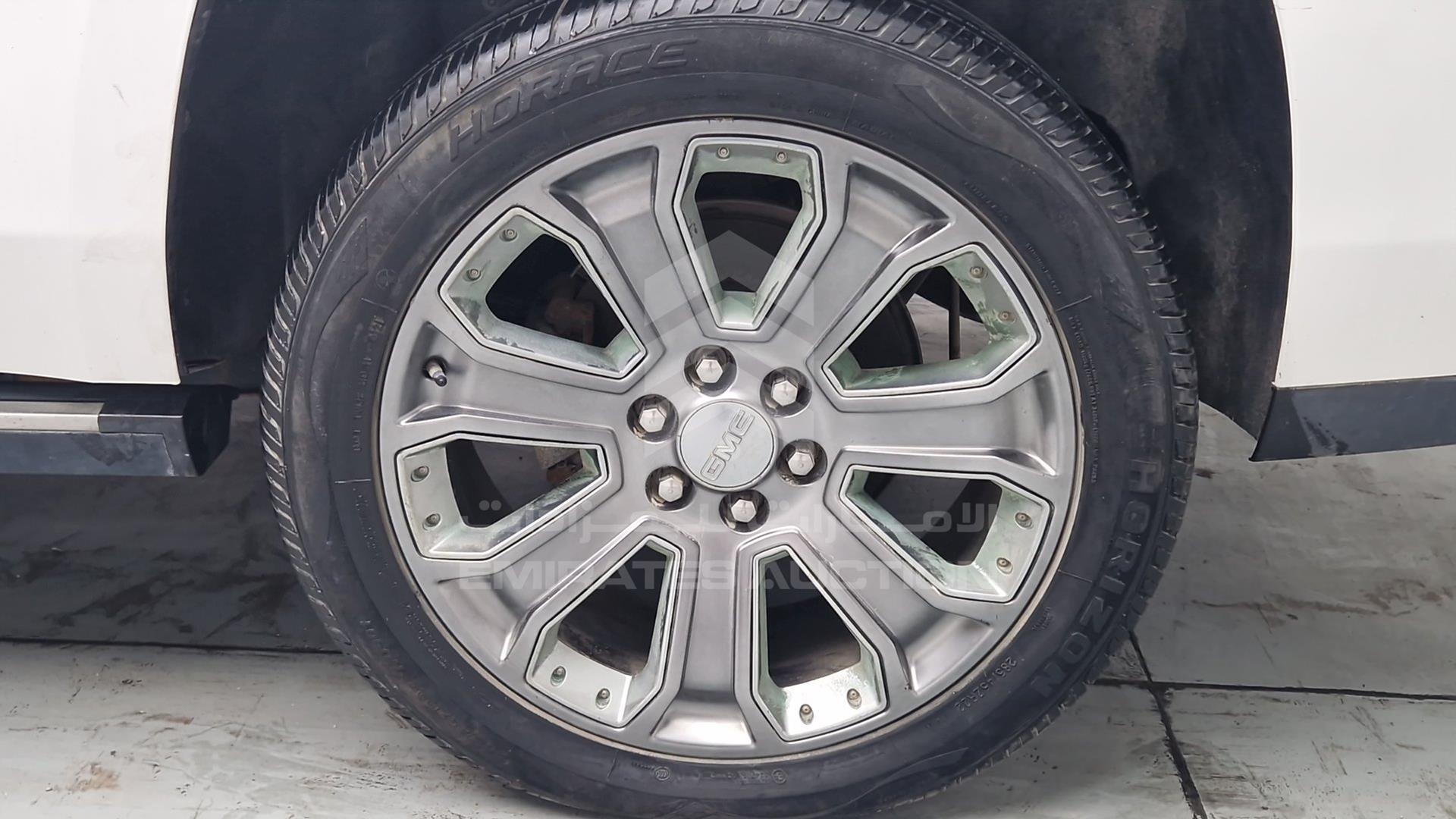2015 GMC YUKON VIN: 1GKS27KJ4FR255387