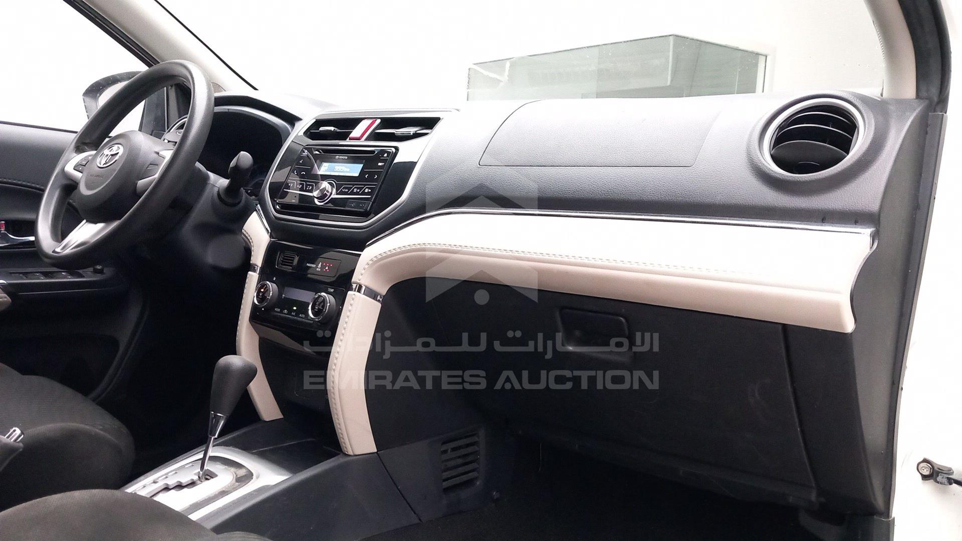 2019 TOYOTA RUSH VIN: MHKEF8BF9KK004985