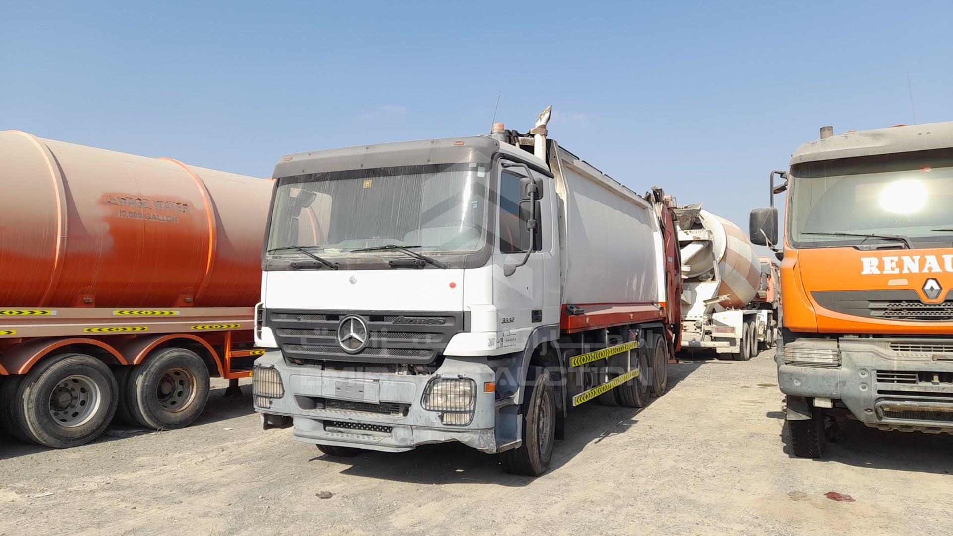 2007 MERCEDES ACTROS VIN: WDAKHCAA47L201969