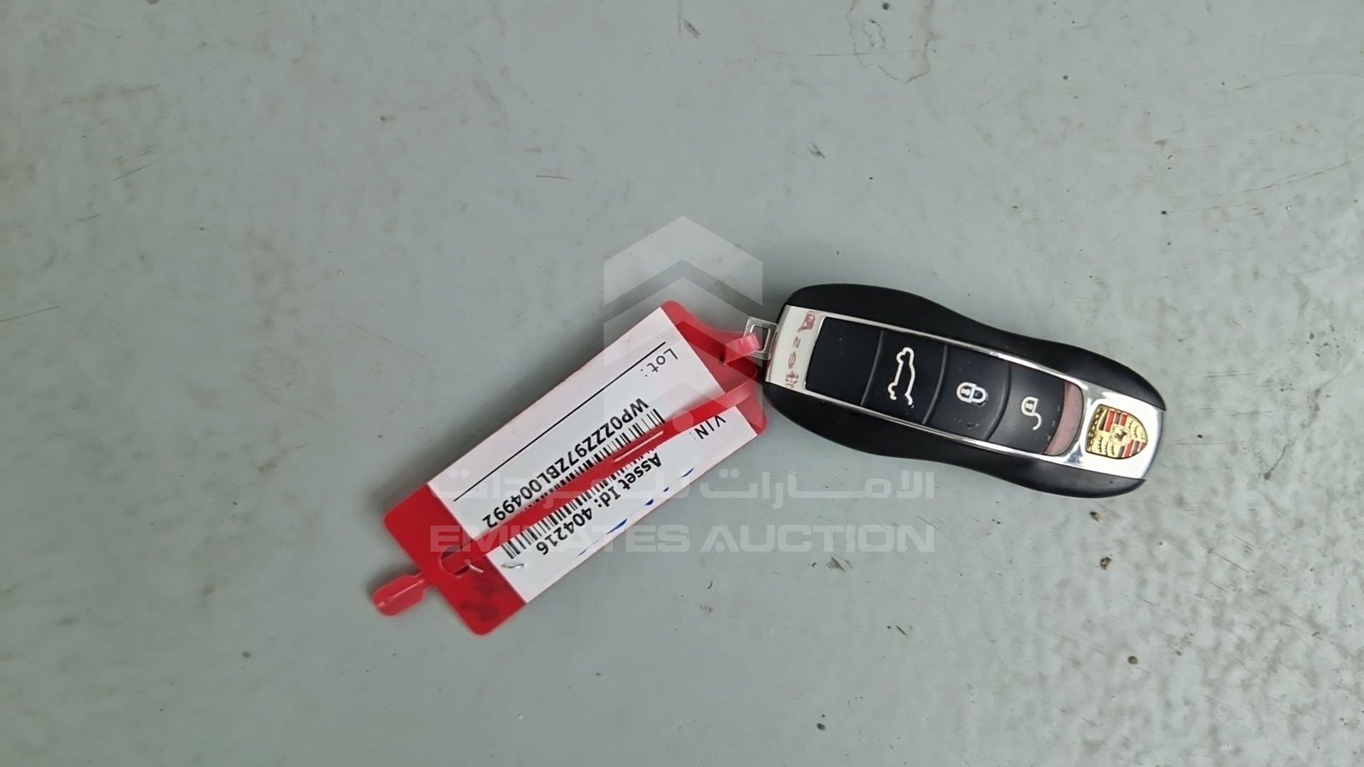 2011 PORSCHE PANAMERA VIN: WP0ZZZ97ZBL004992