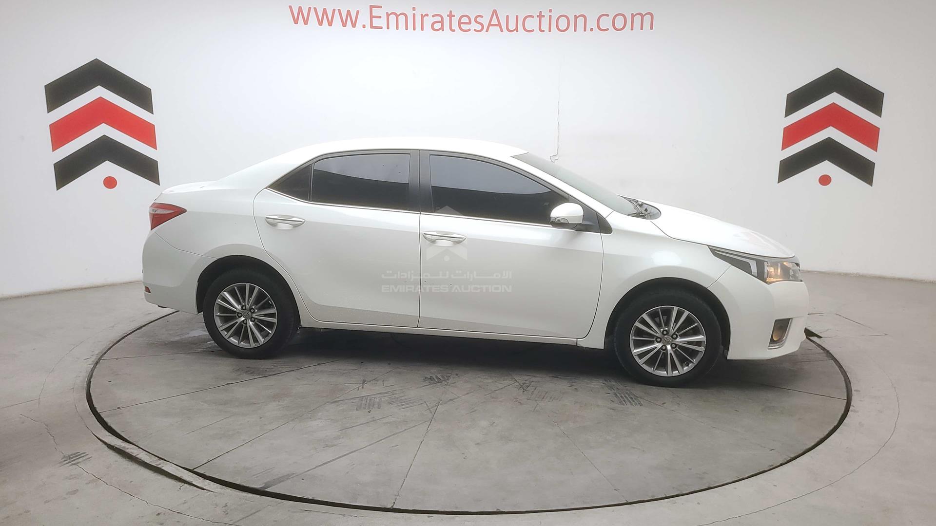 2015 TOYOTA COROLLA VIN: RKLBB9HE7F5061786