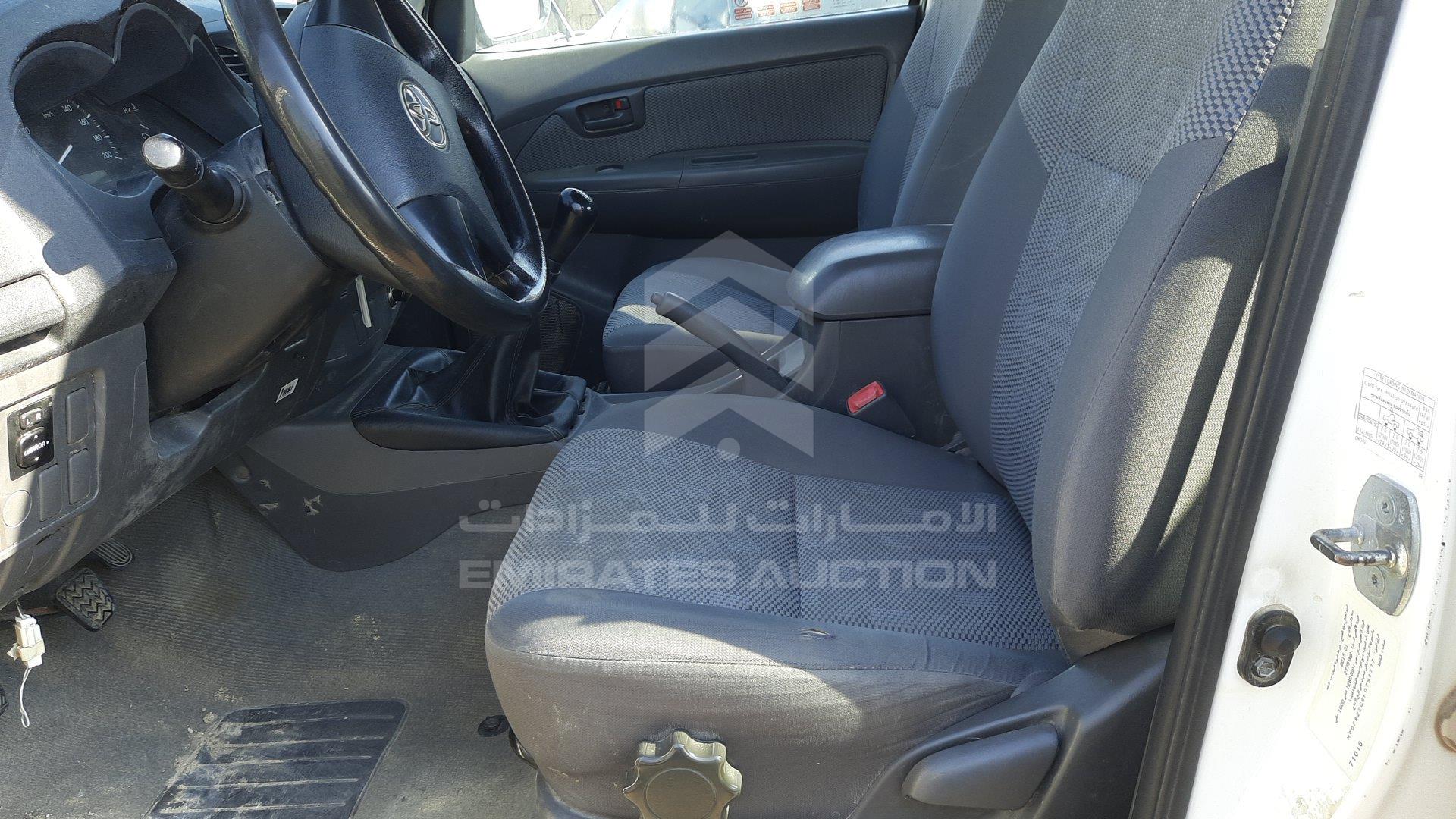 MR0FR22G8F0794777 - 2015 Toyota Hilux - #378999