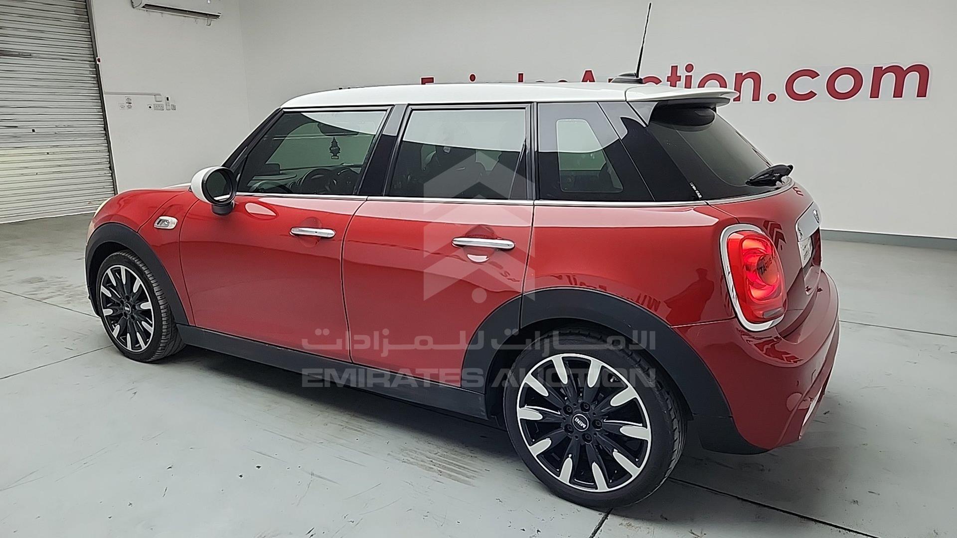 2017 MINI COOPER S VIN: WMWXS7101HT847147