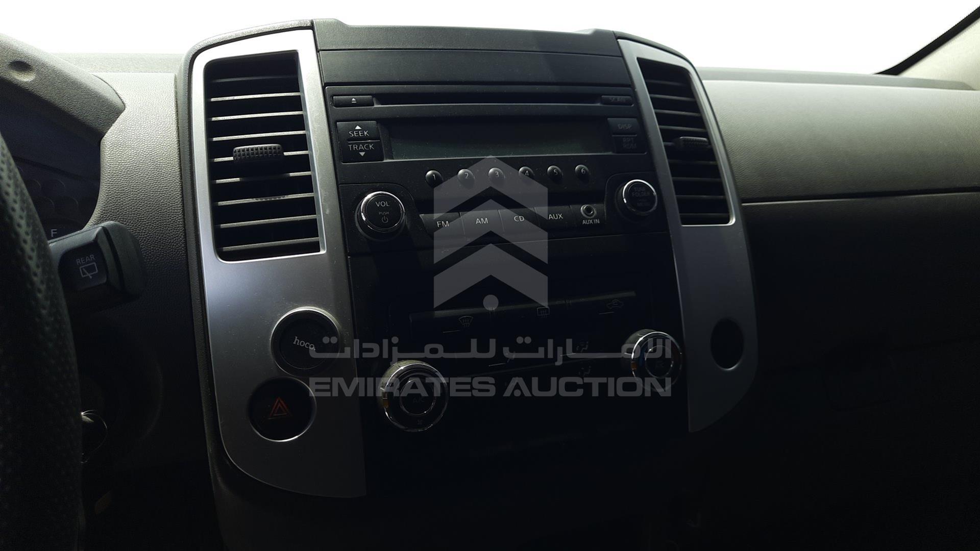 2014 NISSAN XTERRA VIN: 5N1AN0N65EN801662