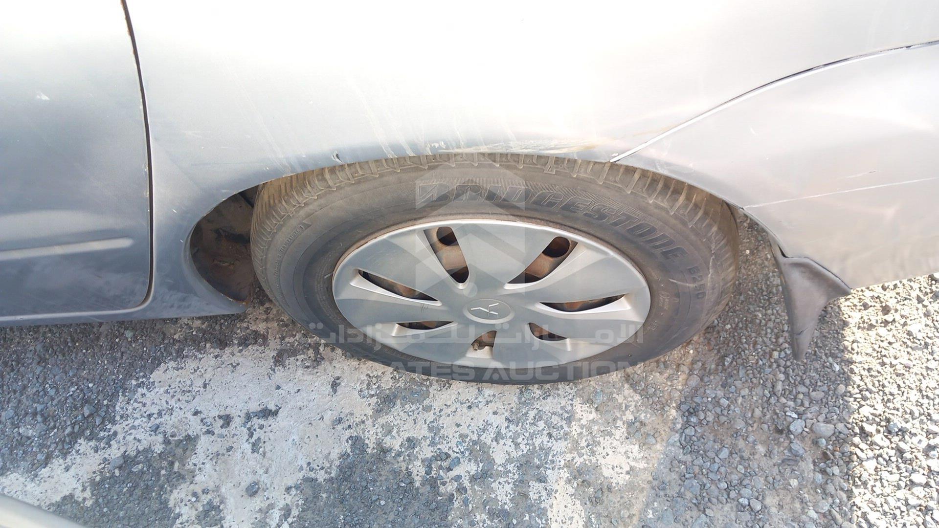 2005 MITSUBISHI LANCER VIN: JMYSRCS1A5U780361