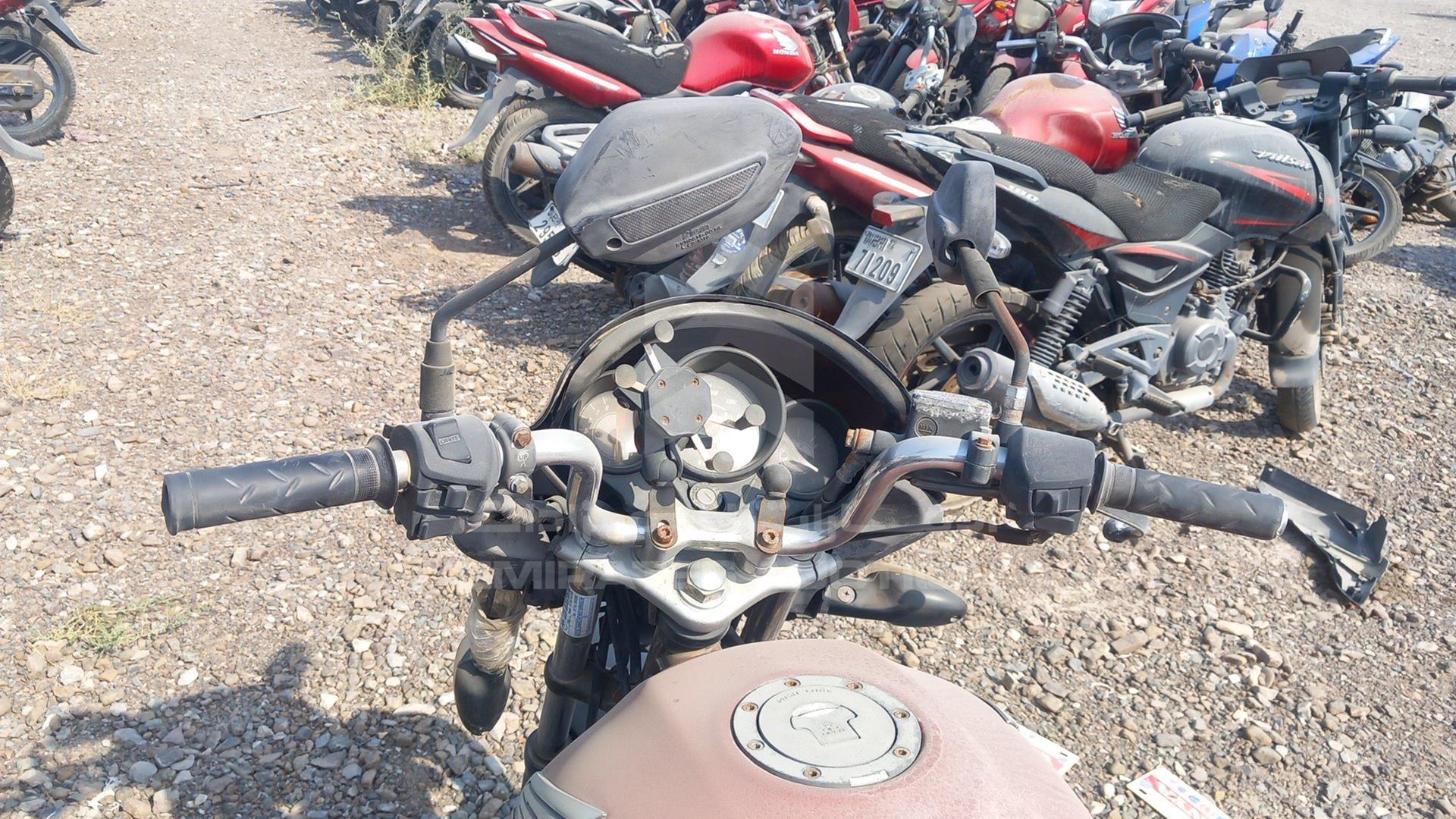 2014 HONDA CBF 150 VIN: ME4KC09CEE8748868