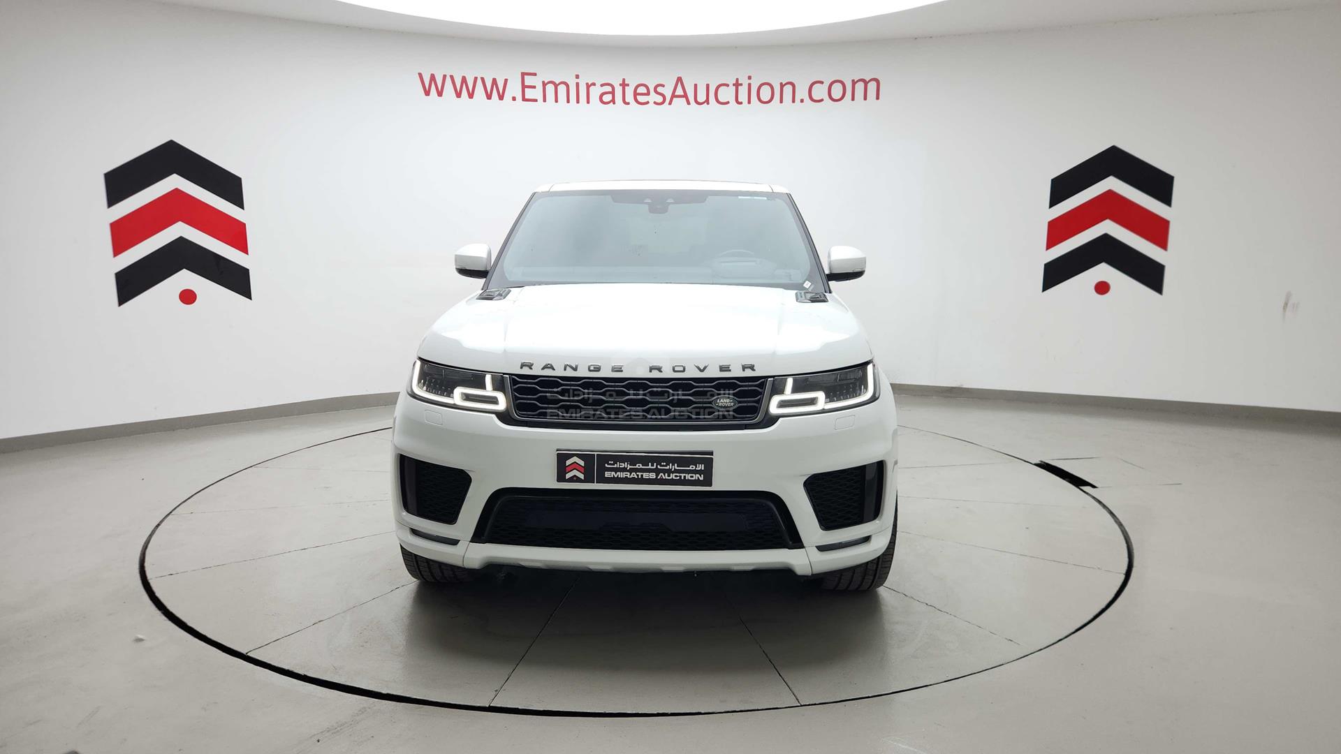 2018 RANGE ROVER SPORT VIN: SALWA2BE9JA182409