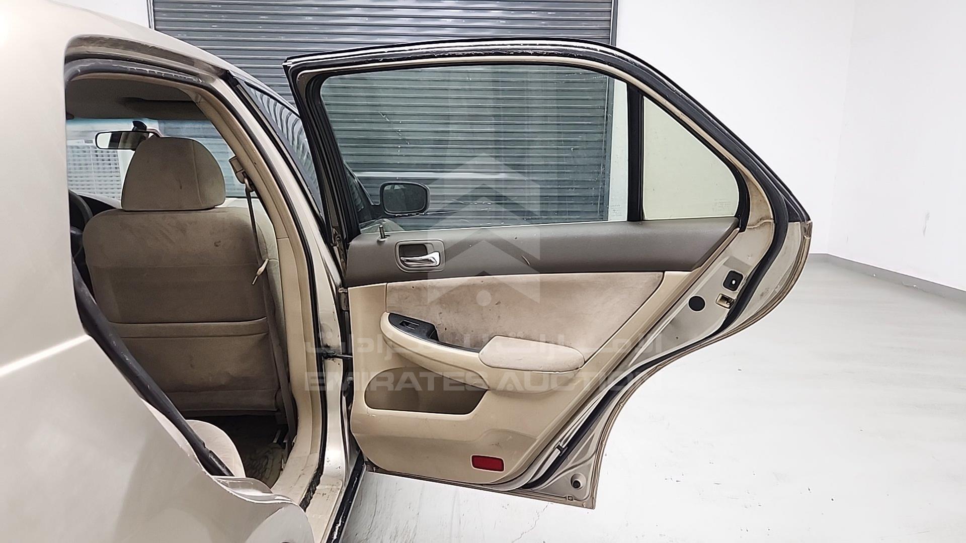 2003 HONDA ACCORD VIN: JHMCM56593C404028
