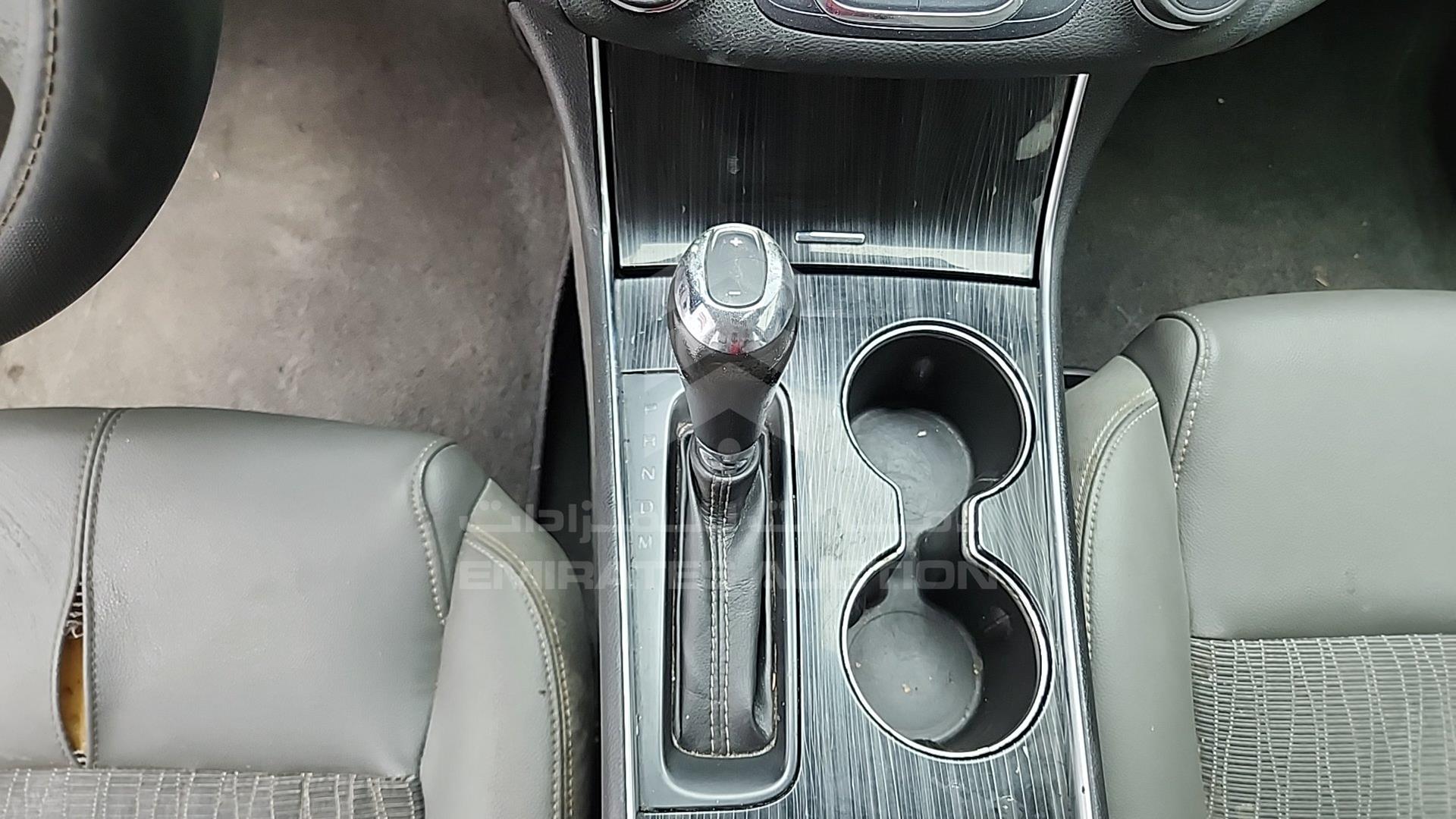 2019 CHEVROLET IMPALA VIN: 2G1135S33K9105889