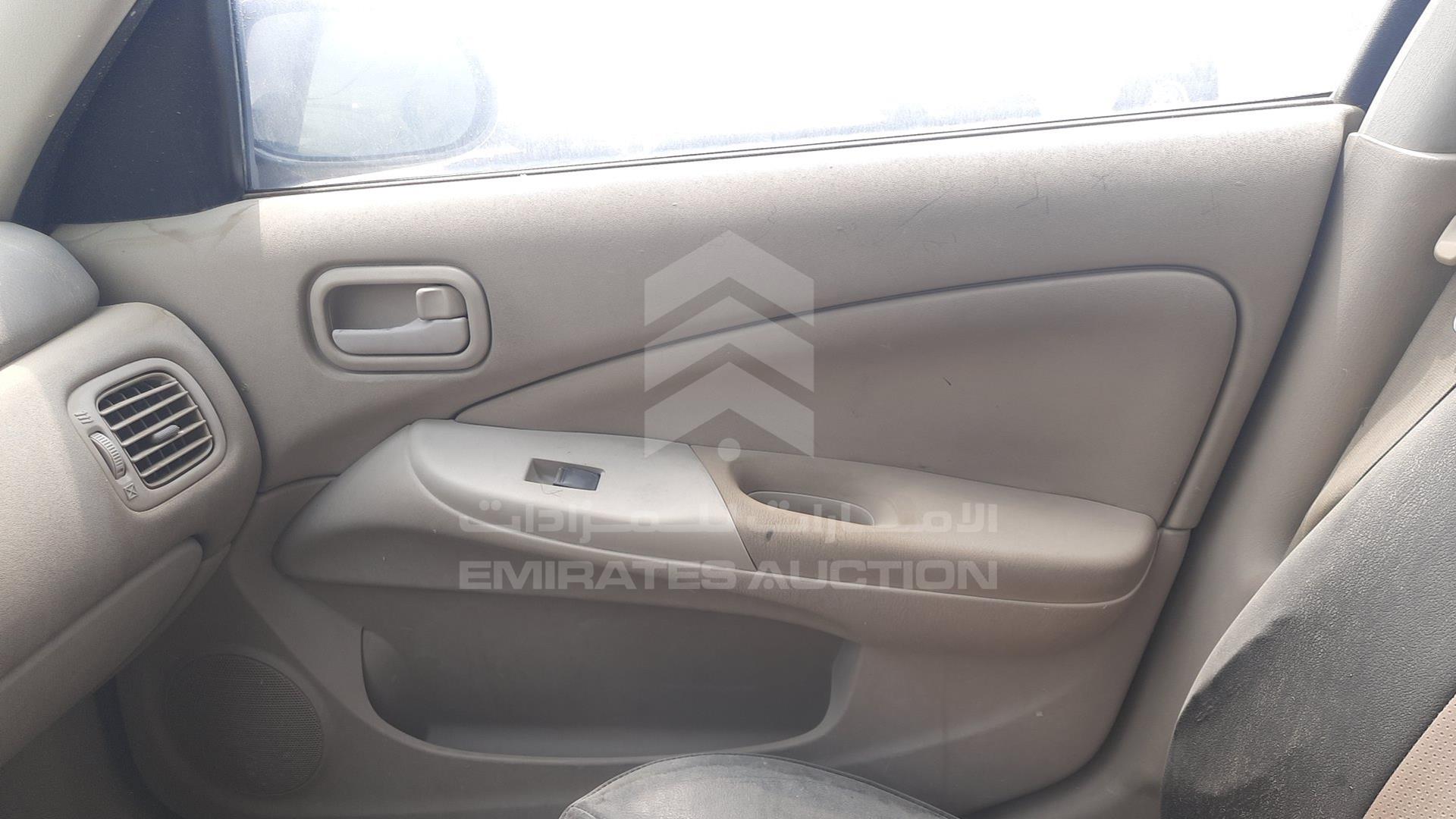 2011 NISSAN SUNNY VIN: JN1FN61C2BW208083