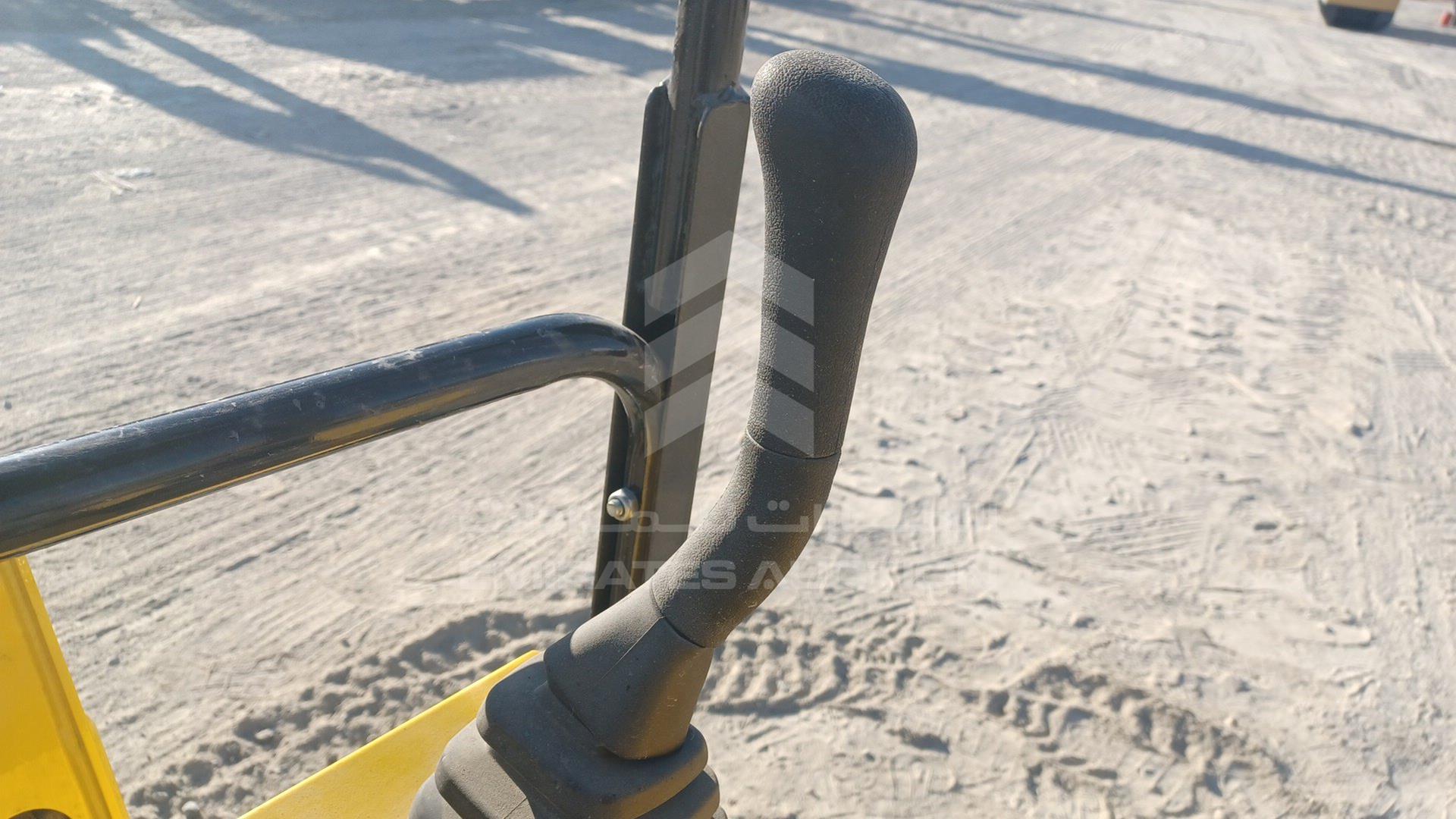 2024 EXCAVATOR --- VIN: SLP241718219