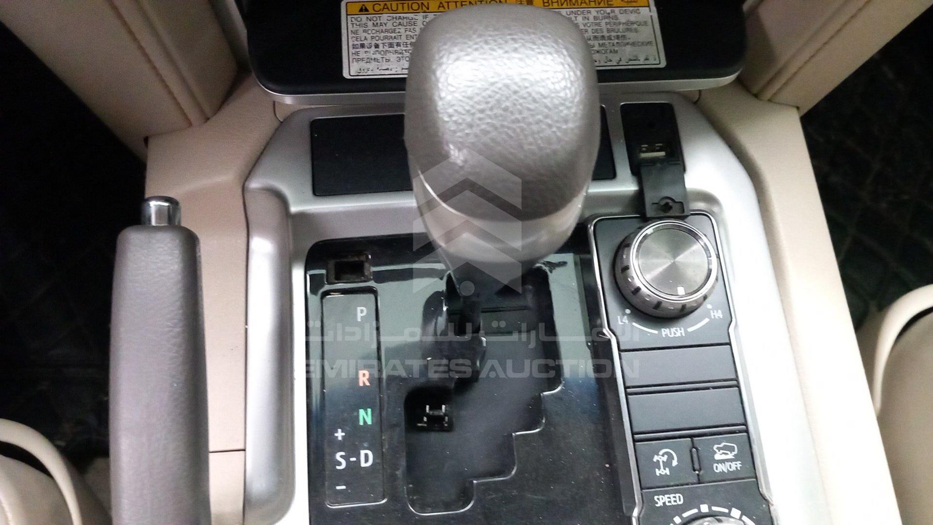 2018 TOYOTA LAND CRUISER VIN: JTMHX01J0J4160430