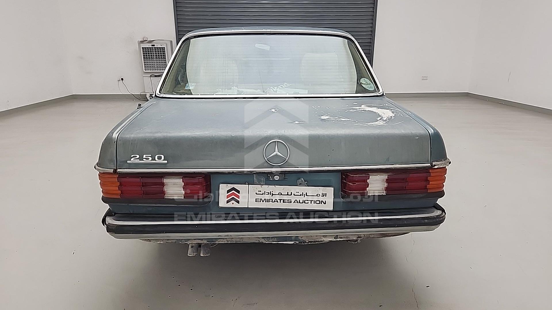 1981 MERCEDES 250 VIN: WDB12302810105896