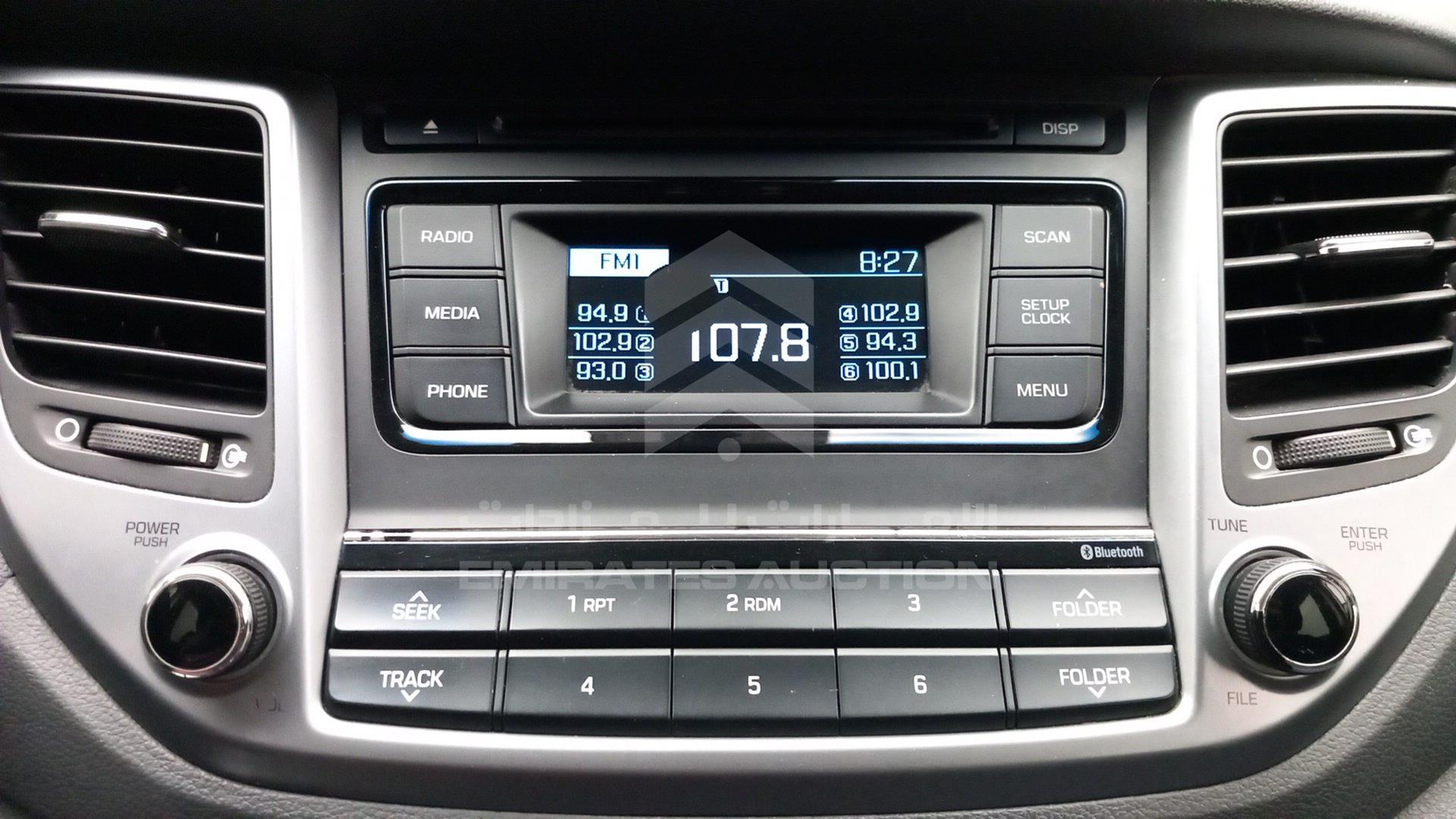 2017 HYUNDAI TUCSON VIN: TMAJ381B7HJ191503
