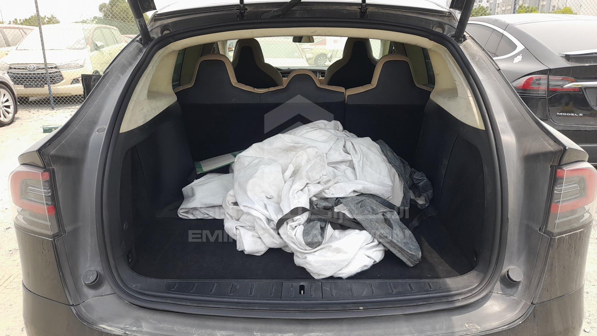 2017 TESLA MODEL X VIN: 5YJXCCE2XHF056526