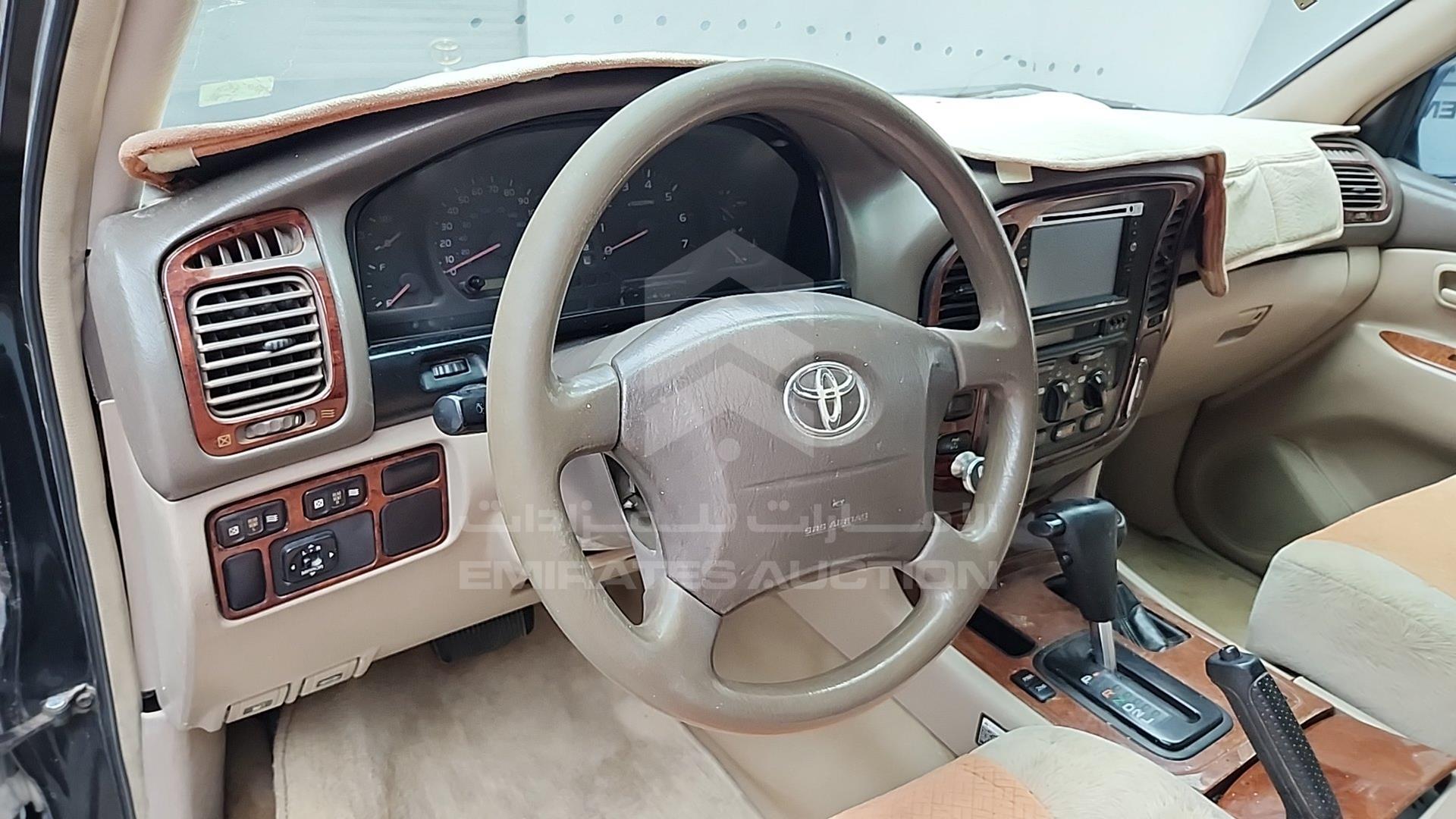2001 TOYOTA LAND CRUISER VIN: JTEHT05J112007472