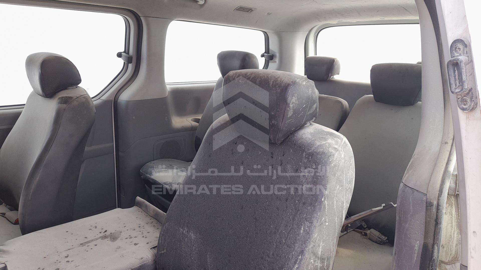 2016 HYUNDAI H1 VIN: KMJWA37R7GU774742