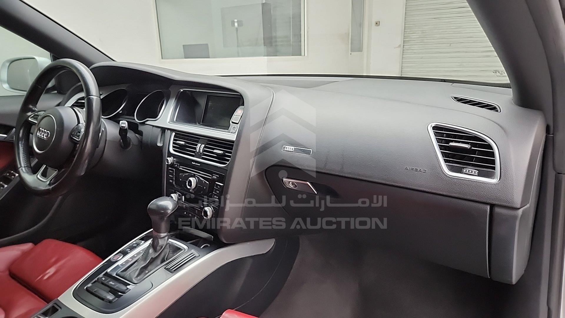 2016 AUDI A5 VIN: WAUACBFH0GN000109