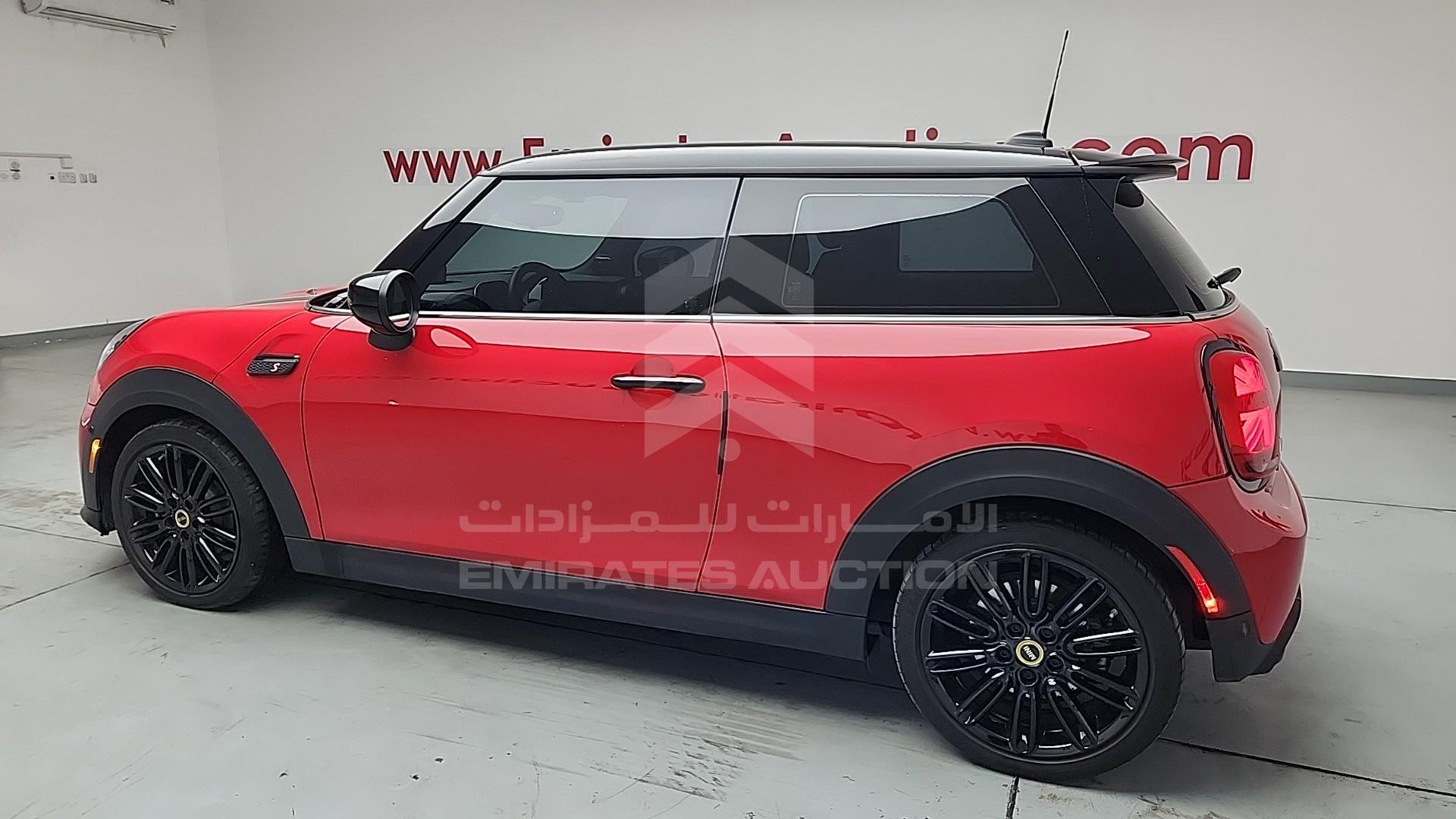 2023 MINI COOPER S VIN: WMW13DJ02P2T19199