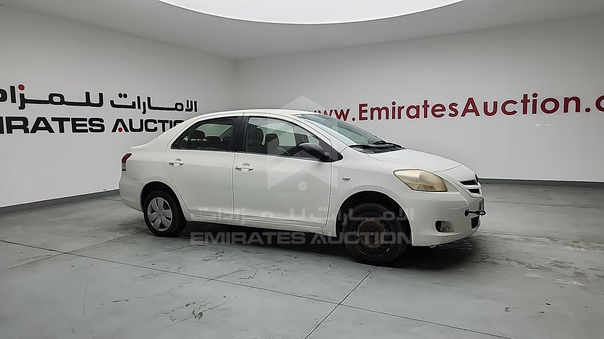 2008 TOYOTA YARIS VIN: JTDBW923X84010154
