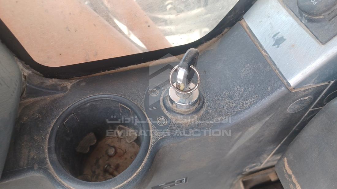 2016 Hyundai Robex 480LC — Keys — Photo 5