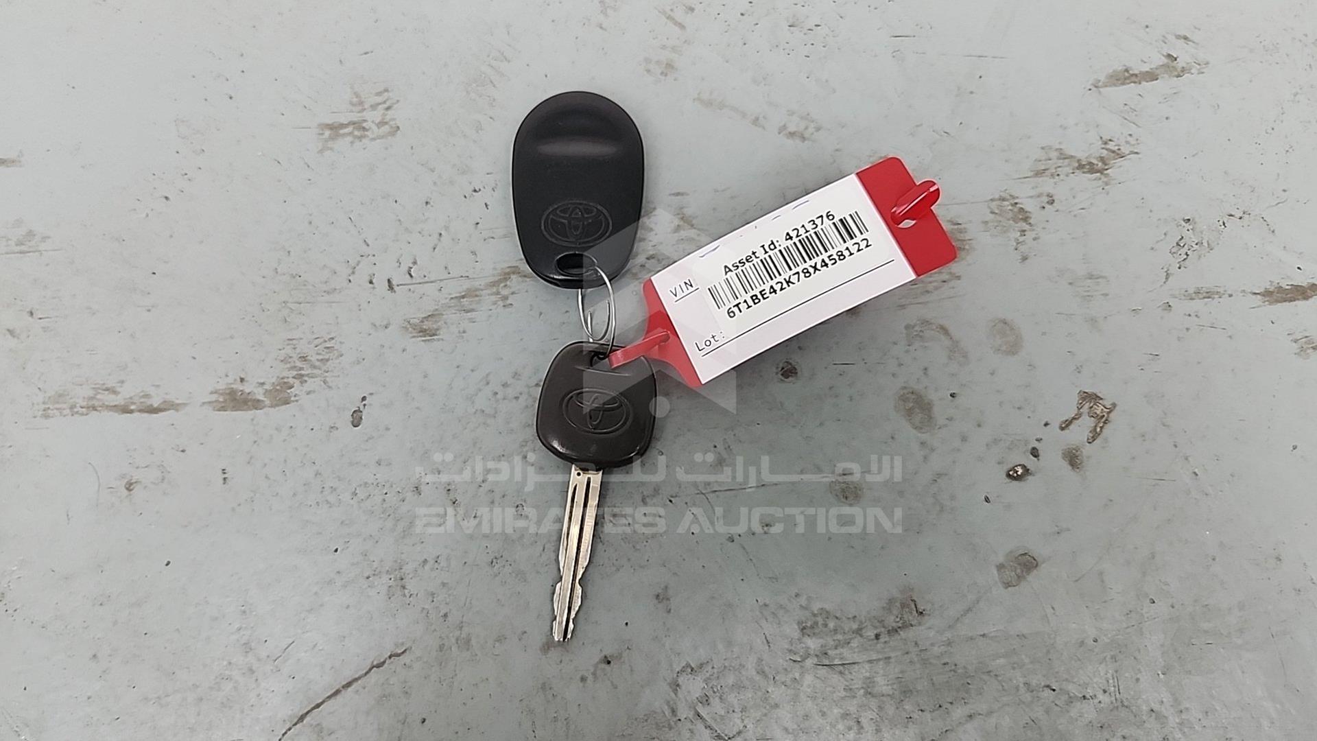 2008 TOYOTA CAMRY VIN: 6T1BE42K78X458122