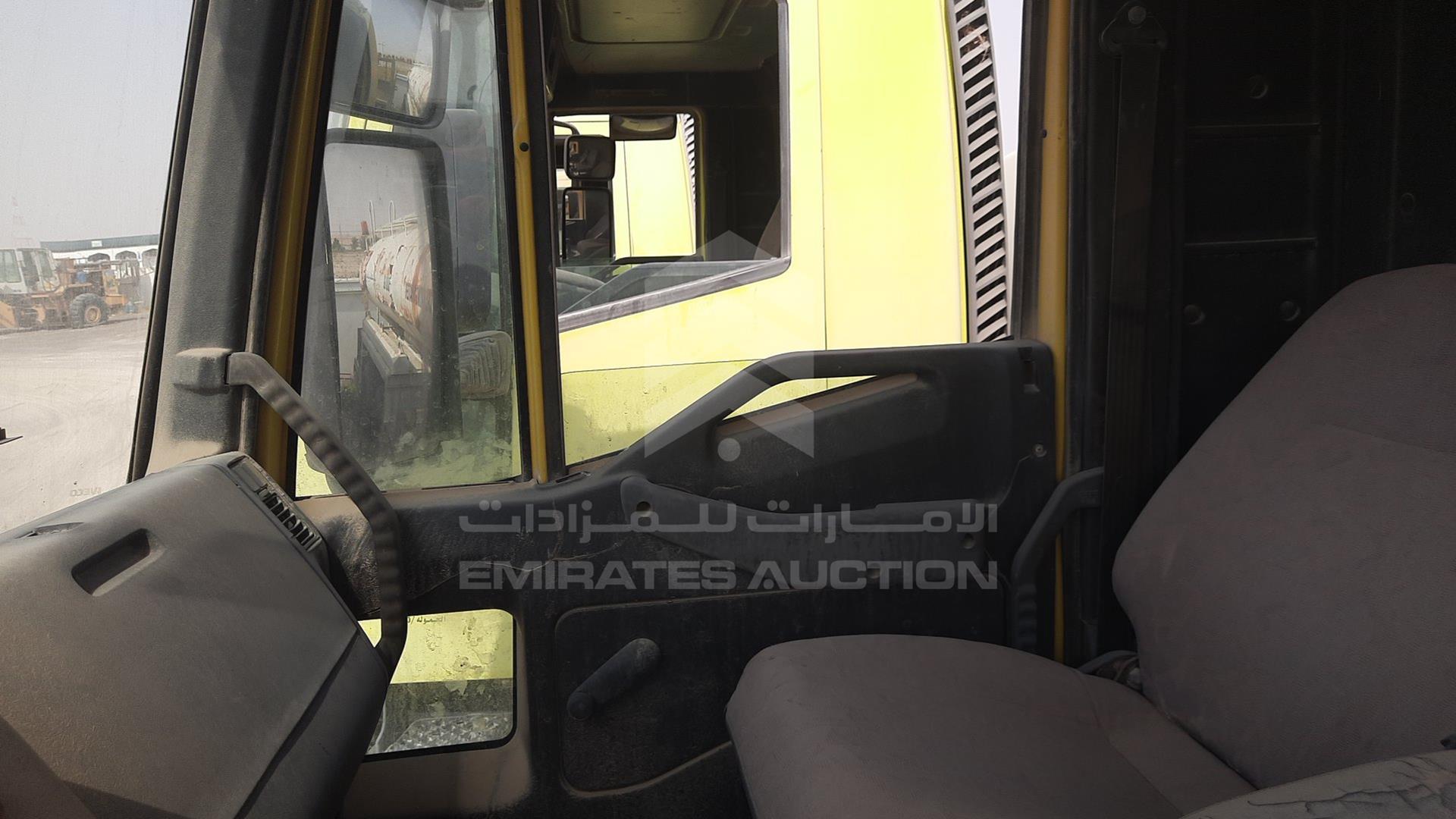0 IVECO --- VIN: WJMB1VNS00C094821