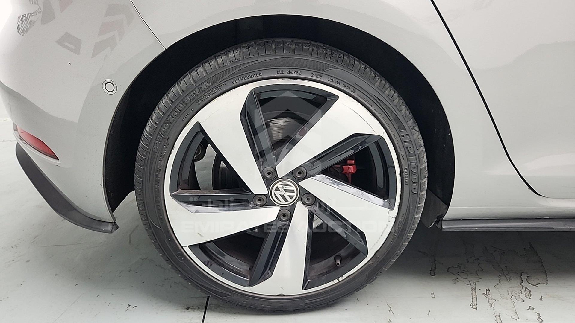 2019 VOLKSWAGEN GOLF VIN: WVWFL2AU5KW003524