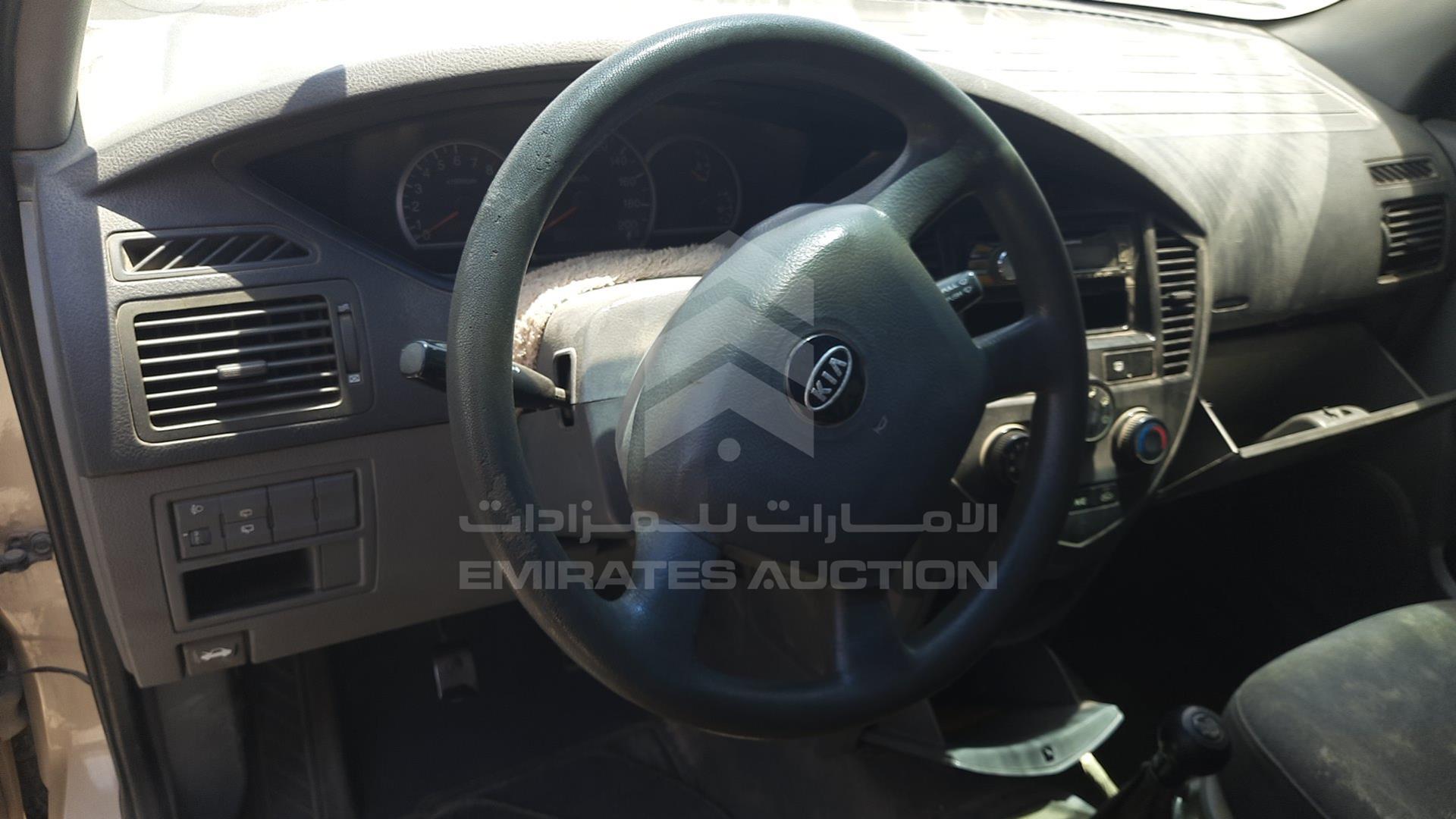 2006 KIA CARENS VIN: KNAFC526765439866