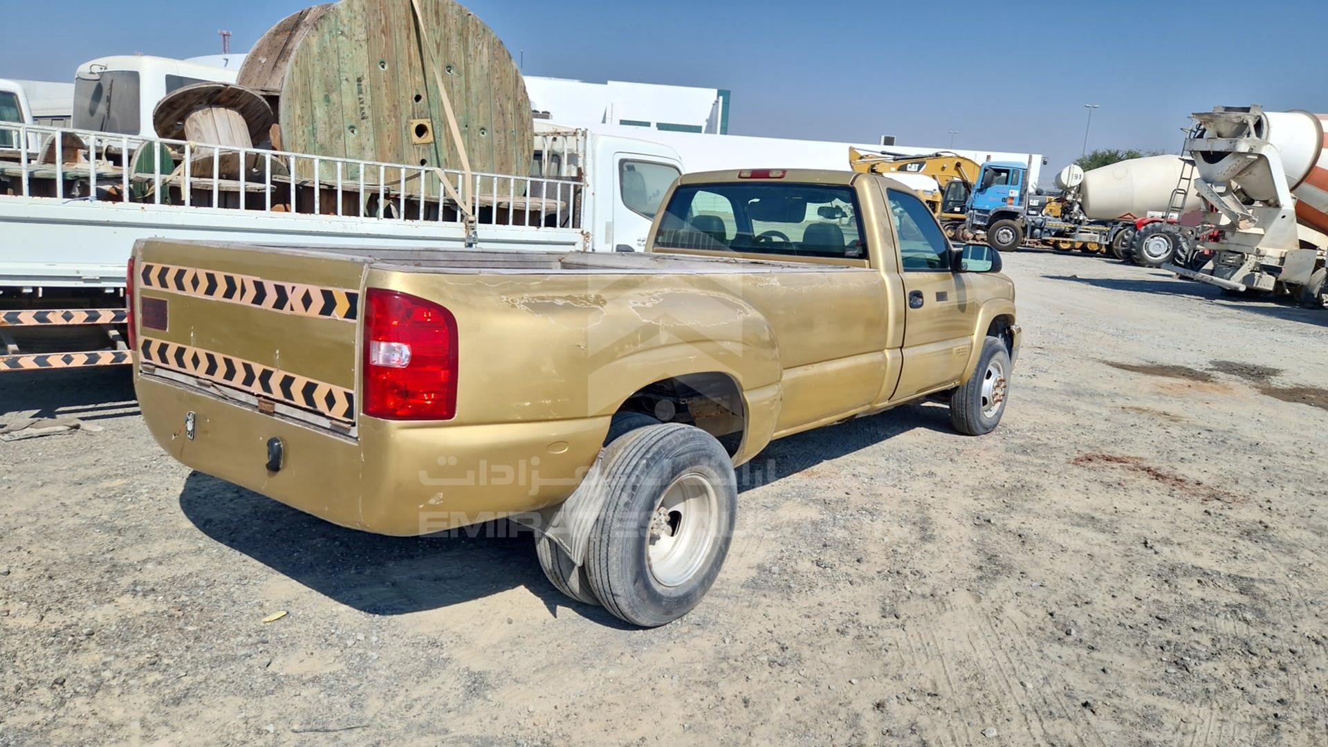 2004 CHEVROLET SILVERADO VIN: 1GBJC34234E260883