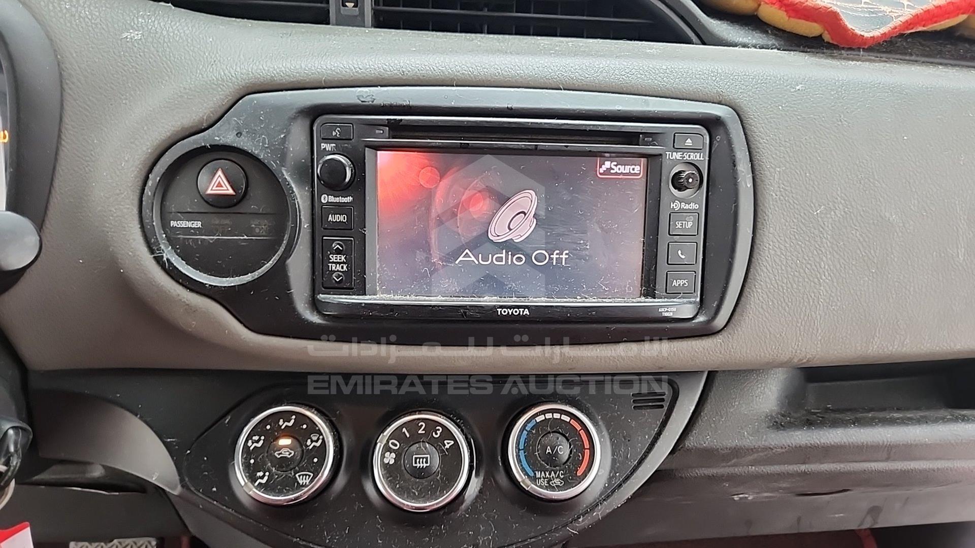 2015 TOYOTA YARIS VIN: VNKKTUD33FA028784